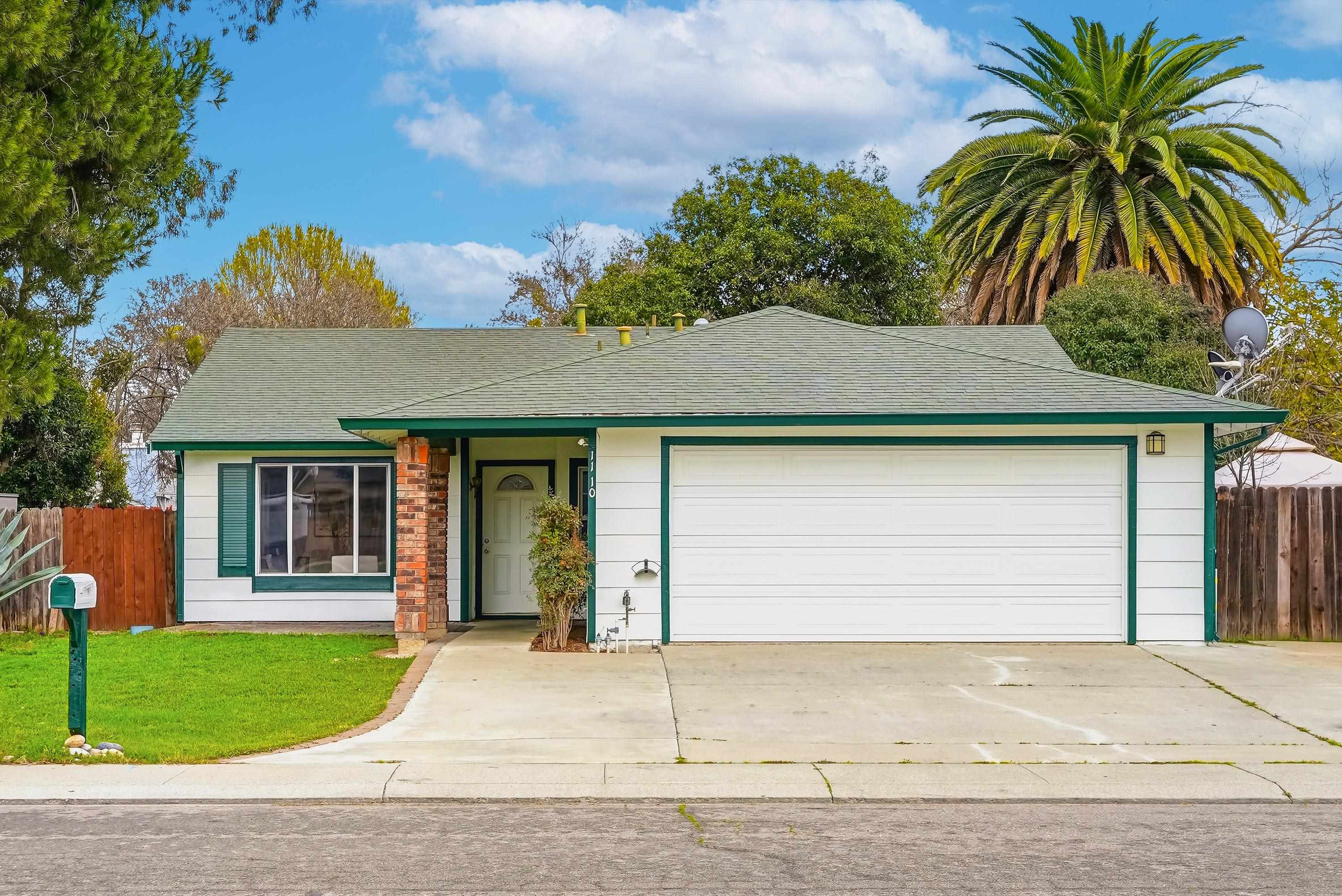 Detail Gallery Image 1 of 40 For 1110 Amaretto Dr, Tracy,  CA 95376 - 4 Beds | 2 Baths