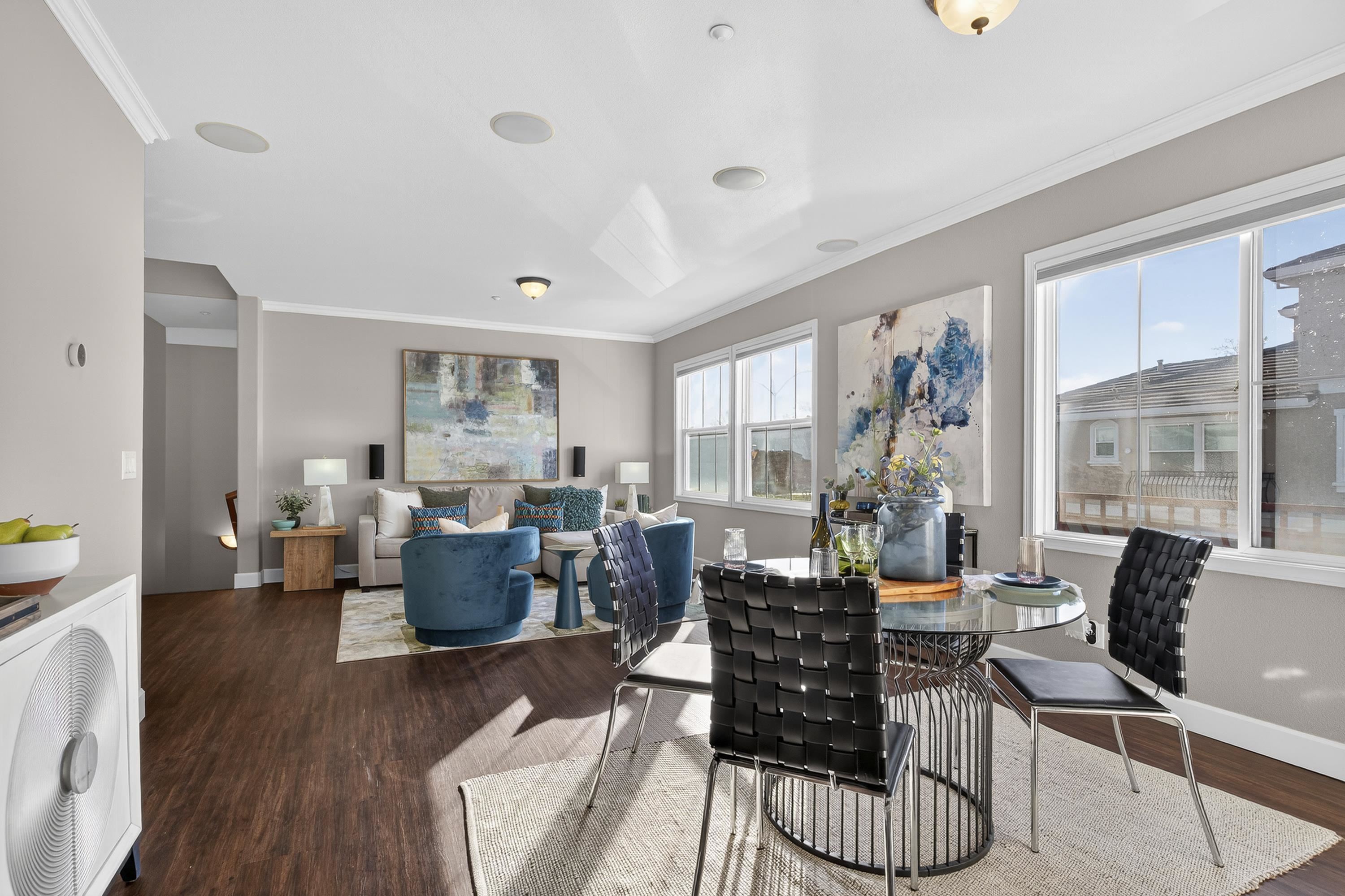 Photo #1: 41122362 Listing: Photo #1