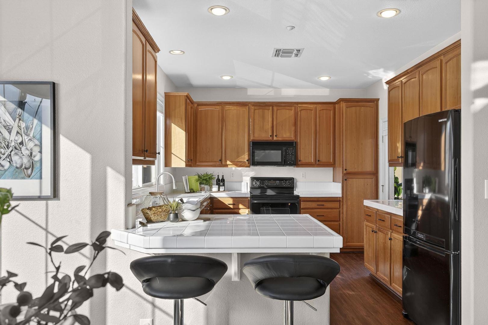 Detail Gallery Image 11 of 45 For 4503 Sandyford Ct, Dublin,  CA 94568 - 2 Beds | 2 Baths