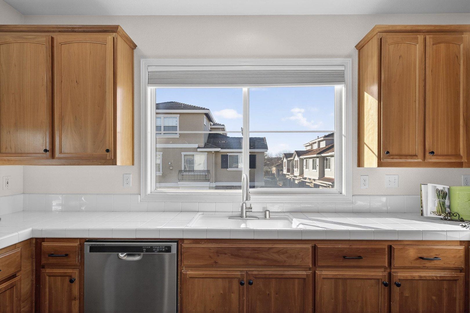 Detail Gallery Image 13 of 45 For 4503 Sandyford Ct, Dublin,  CA 94568 - 2 Beds | 2 Baths