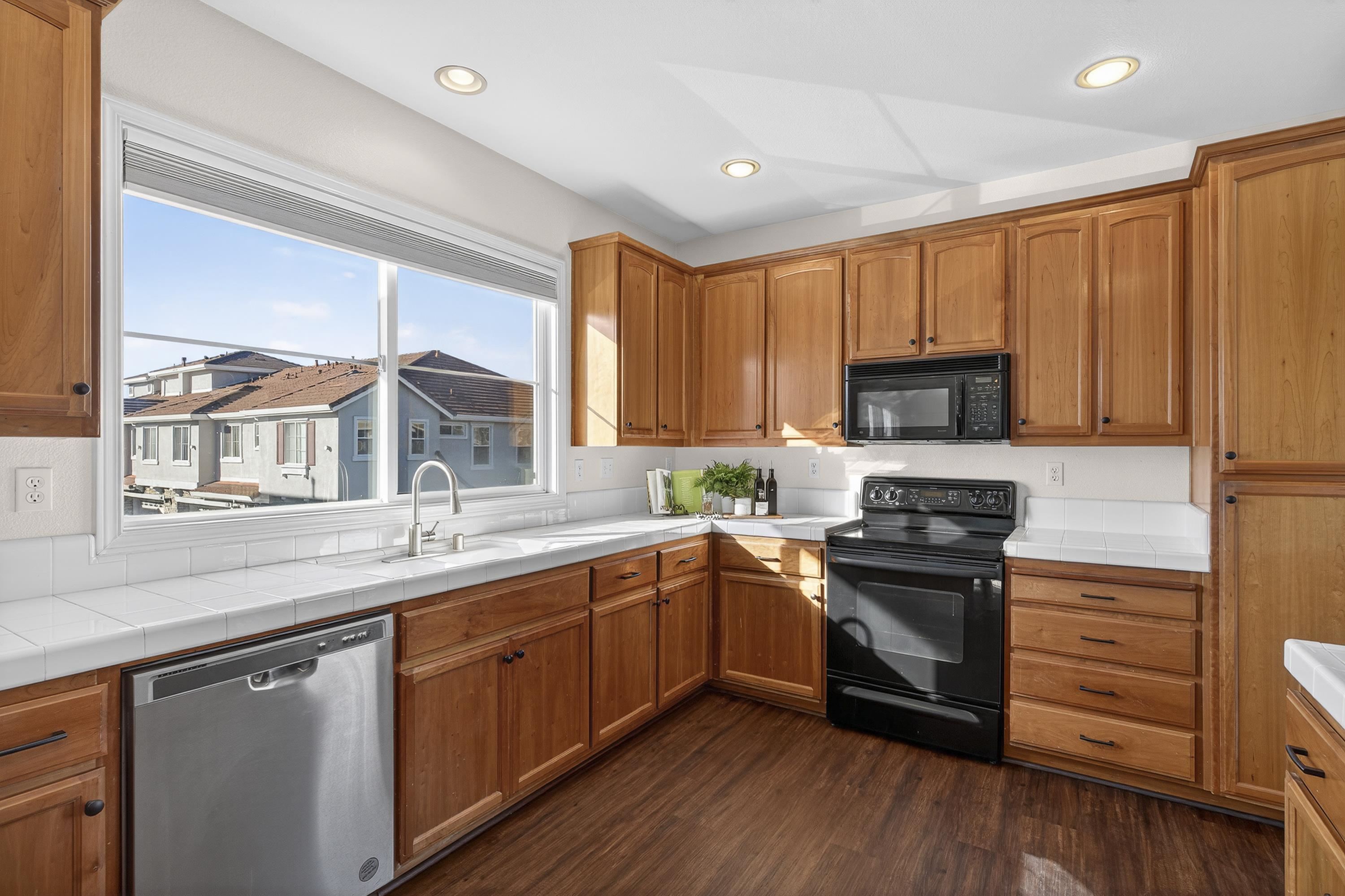 Photo #14: 41122362 Listing: Photo #14