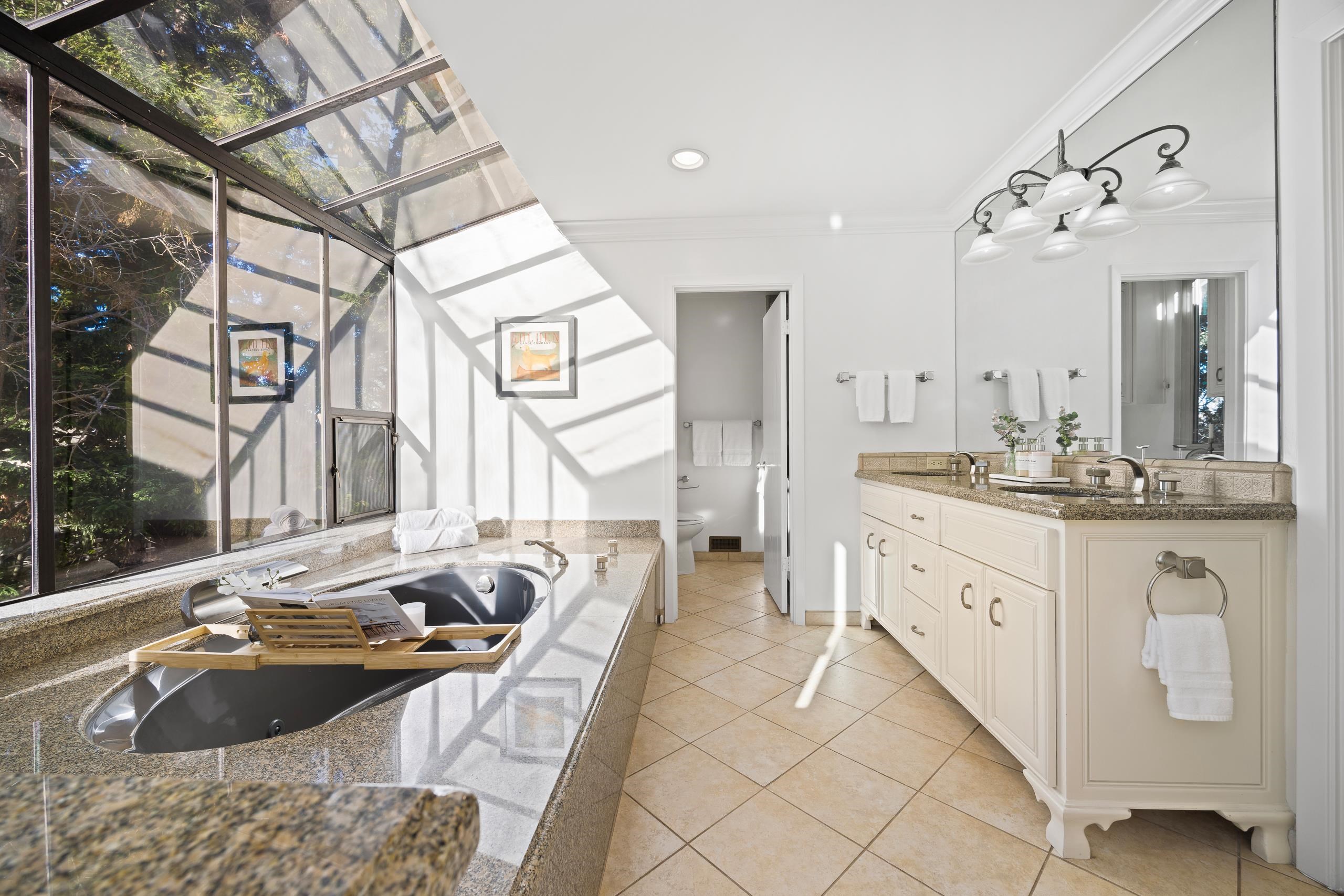 Detail Gallery Image 37 of 59 For 670 Logan Ln, Danville,  CA 94526 - 5 Beds | 2/1 Baths