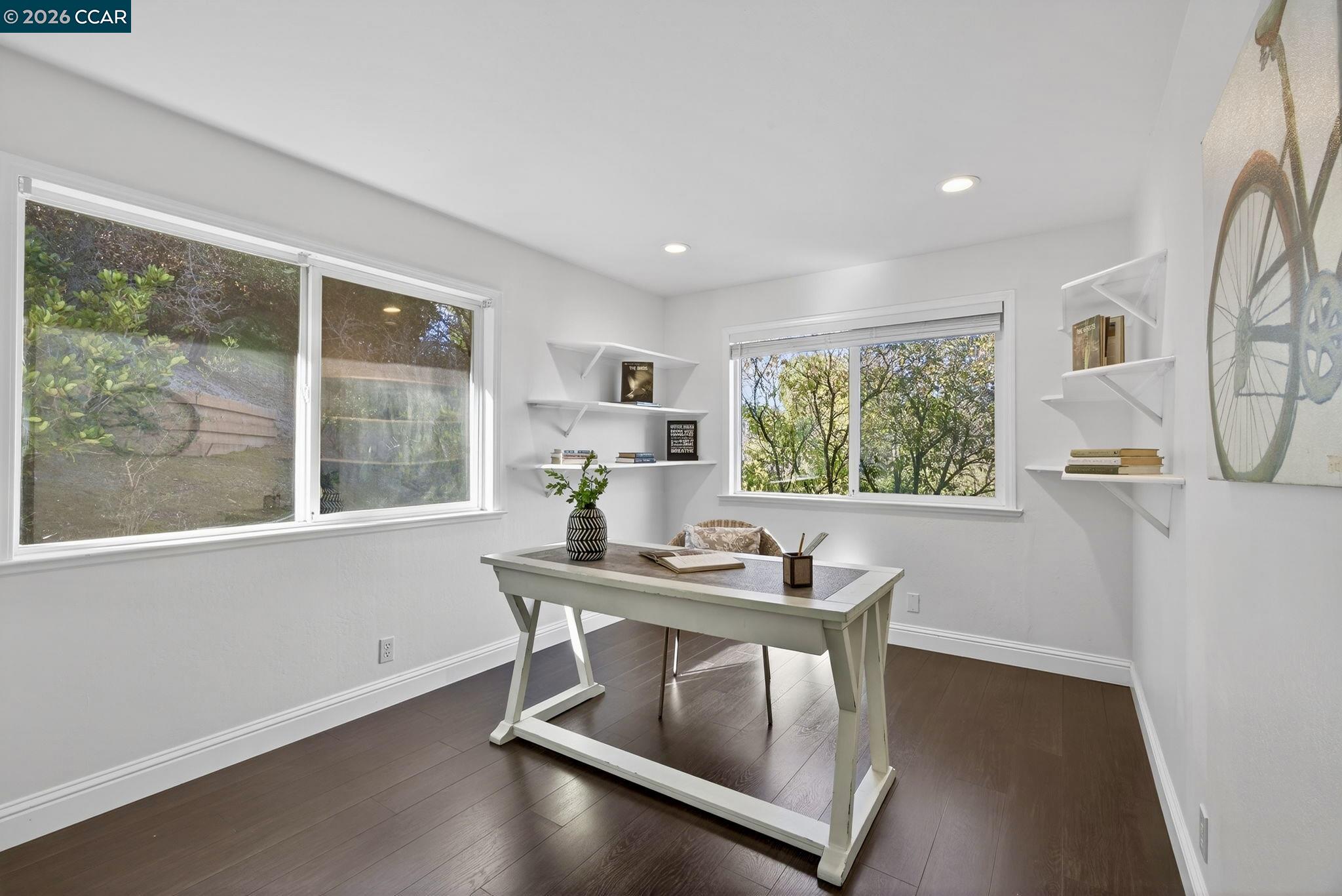 Detail Gallery Image 15 of 54 For 616 Aleta Pl, Pleasant Hill,  CA 94523 - 5 Beds | 3 Baths