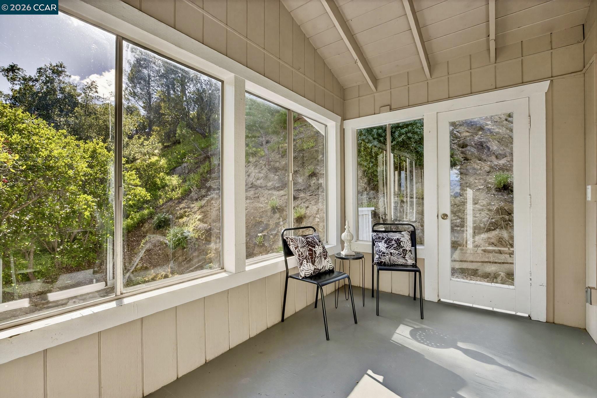 Detail Gallery Image 26 of 54 For 616 Aleta Pl, Pleasant Hill,  CA 94523 - 5 Beds | 3 Baths