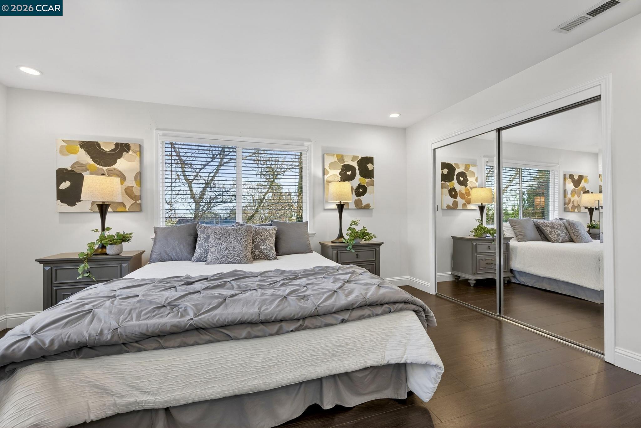 Detail Gallery Image 4 of 54 For 616 Aleta Pl, Pleasant Hill,  CA 94523 - 5 Beds | 3 Baths