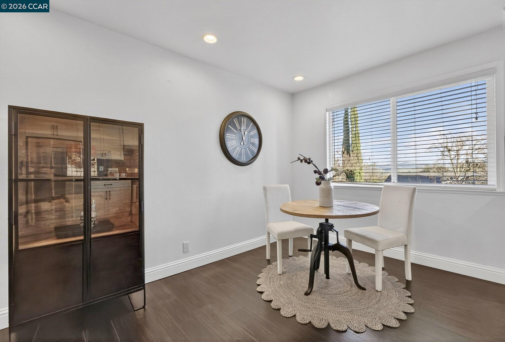 Detail Gallery Image 40 of 54 For 616 Aleta Pl, Pleasant Hill,  CA 94523 - 5 Beds | 3 Baths