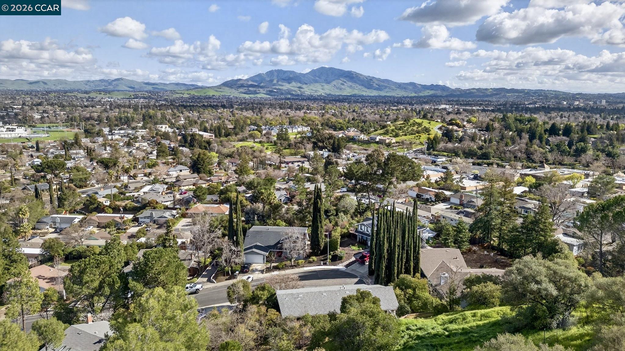 Detail Gallery Image 47 of 54 For 616 Aleta Pl, Pleasant Hill,  CA 94523 - 5 Beds | 3 Baths