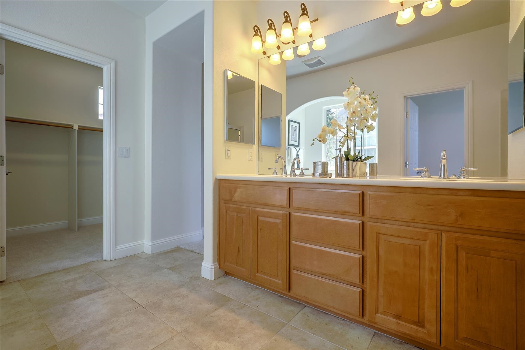 Detail Gallery Image 27 of 34 For 626 W La Canada Ave, Mountain House,  CA 95391 - 4 Beds | 2/1 Baths