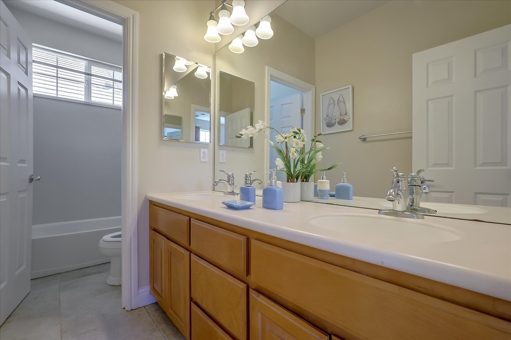 Detail Gallery Image 30 of 34 For 626 W La Canada Ave, Mountain House,  CA 95391 - 4 Beds | 2/1 Baths