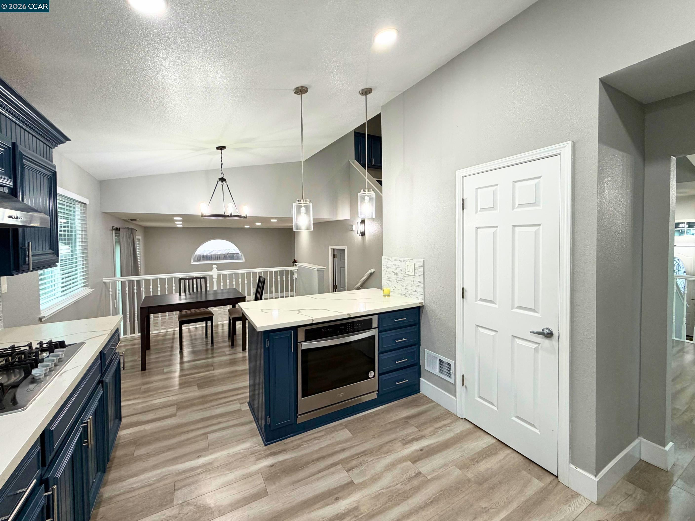 Detail Gallery Image 14 of 44 For 8922 Marlayana Ct, Elk Grove,  CA 95758 - 4 Beds | 3 Baths