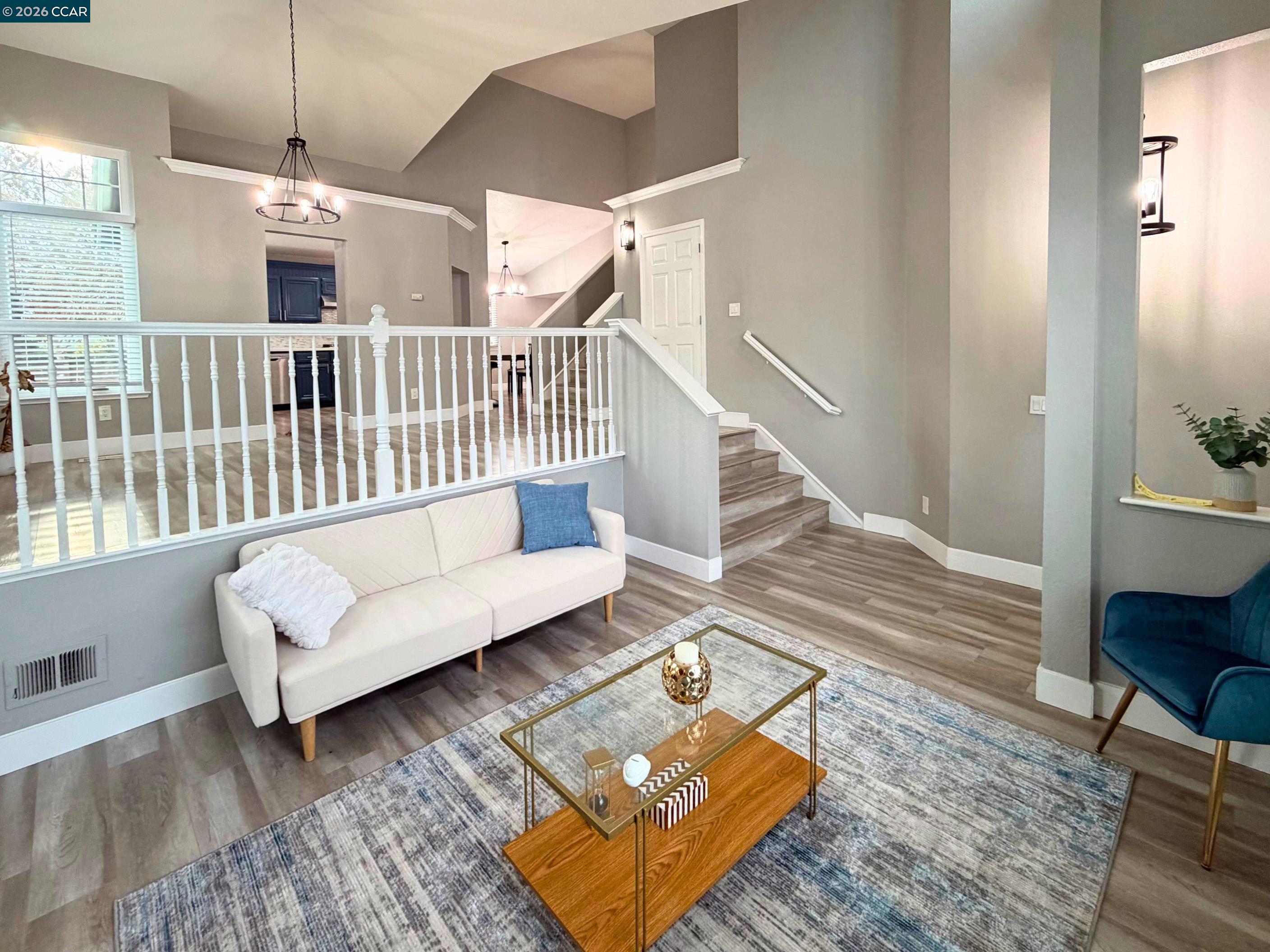 Detail Gallery Image 5 of 44 For 8922 Marlayana Ct, Elk Grove,  CA 95758 - 4 Beds | 3 Baths