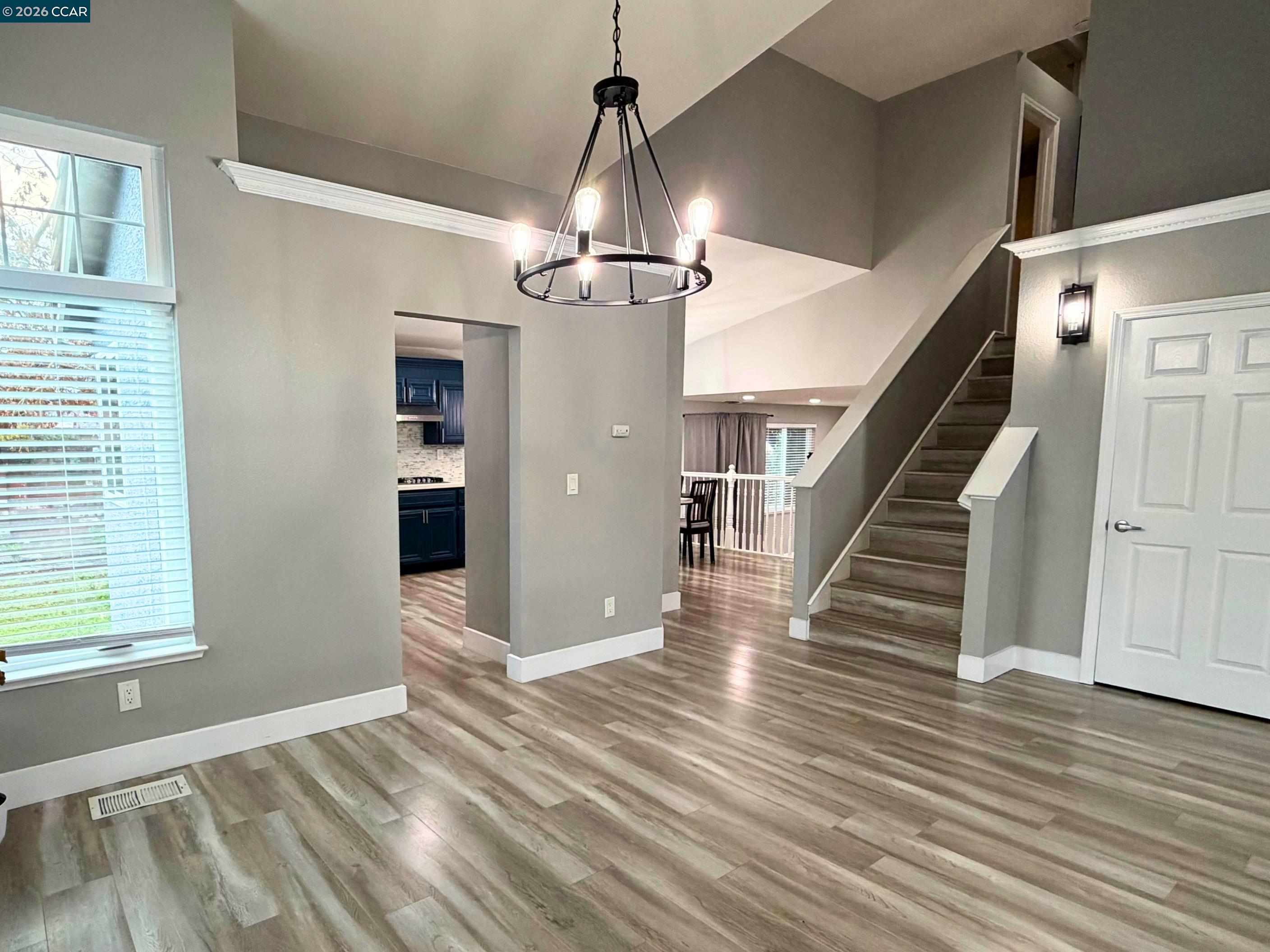 Detail Gallery Image 9 of 44 For 8922 Marlayana Ct, Elk Grove,  CA 95758 - 4 Beds | 3 Baths