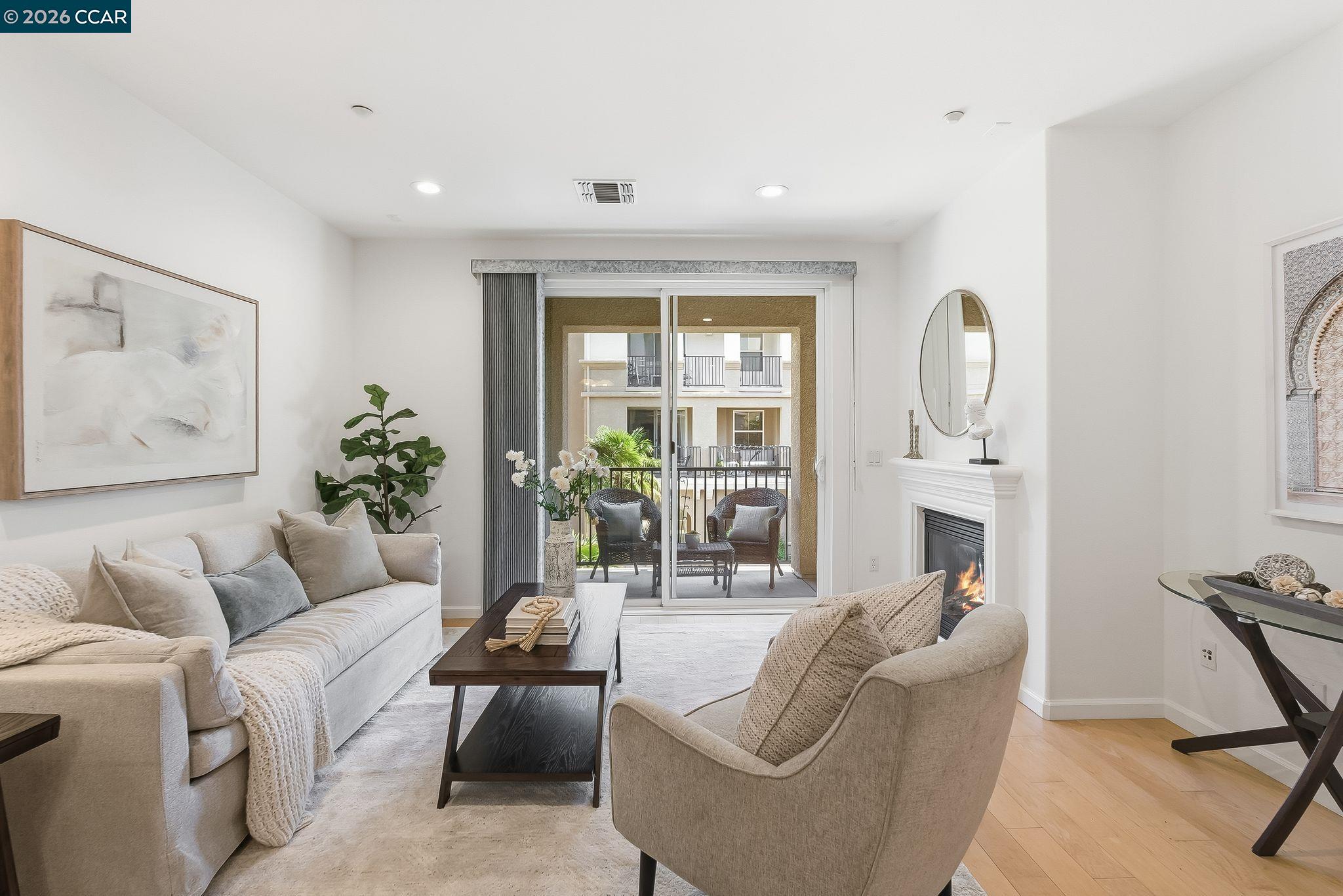 Detail Gallery Image 3 of 33 For 3360 Maguire Way #201,  Dublin,  CA 94568 - 3 Beds | 2 Baths