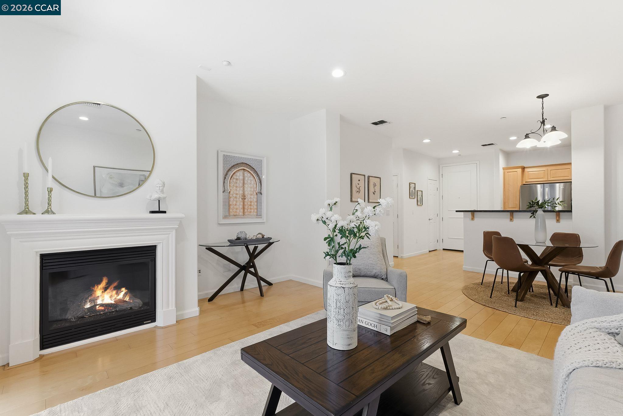 Photo #7: 41122372 Listing: Photo #7