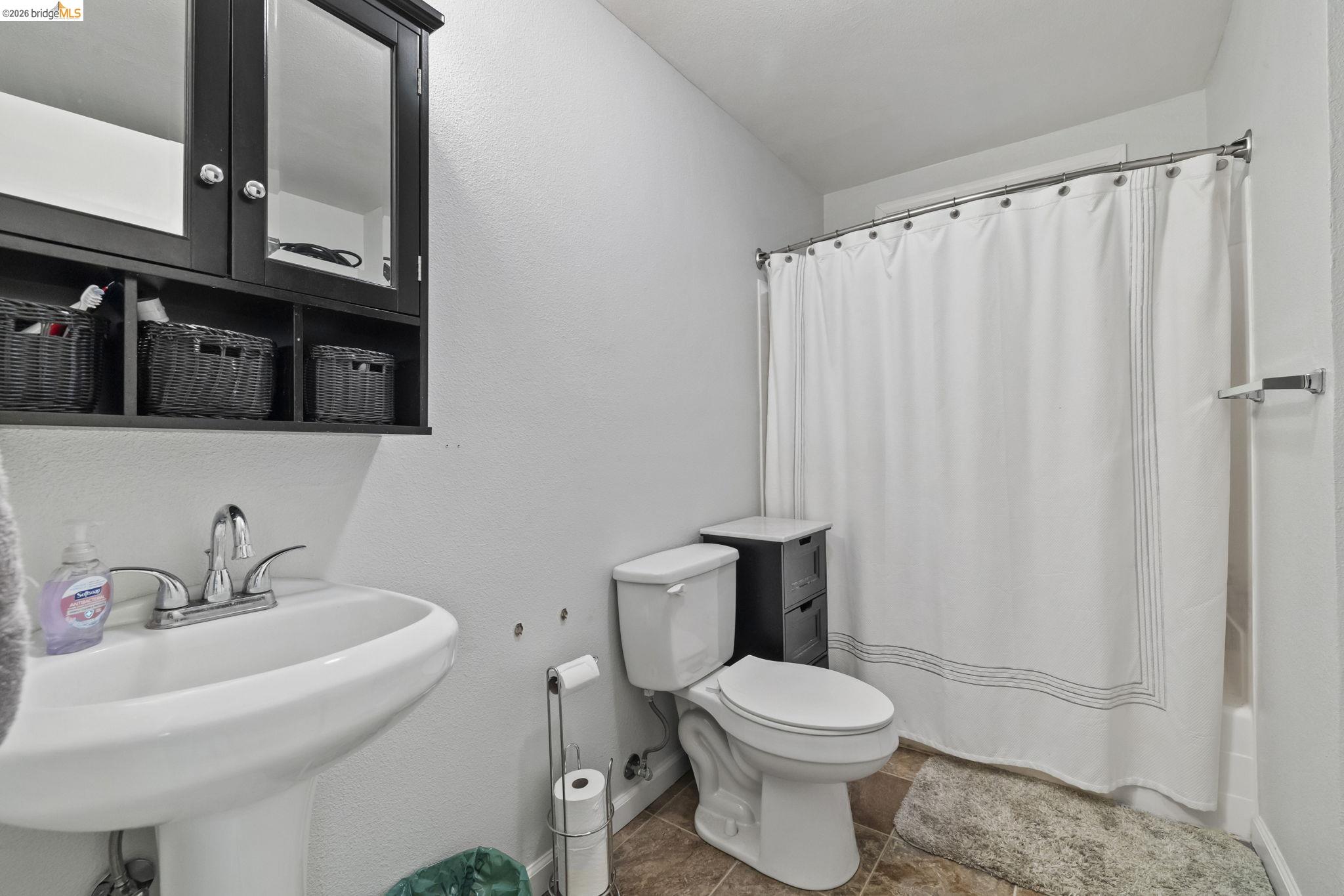 24144 Olo Win Trl, Mi Wuk Village CA 95346 — photo 15