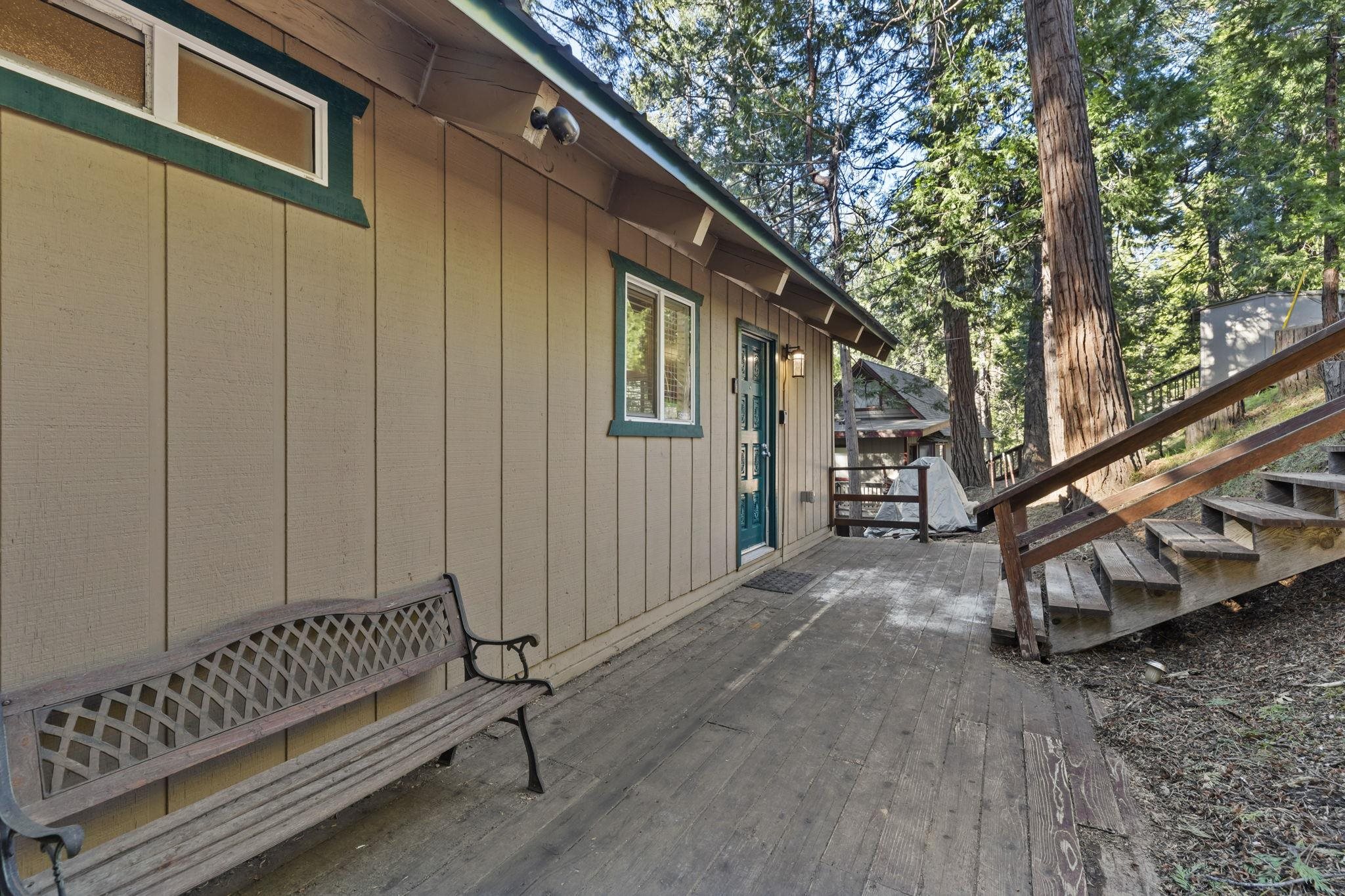 Detail Gallery Image 3 of 38 For 24144 Olo Win Trl, Mi Wuk Village,  CA 95346 - 3 Beds | 2 Baths