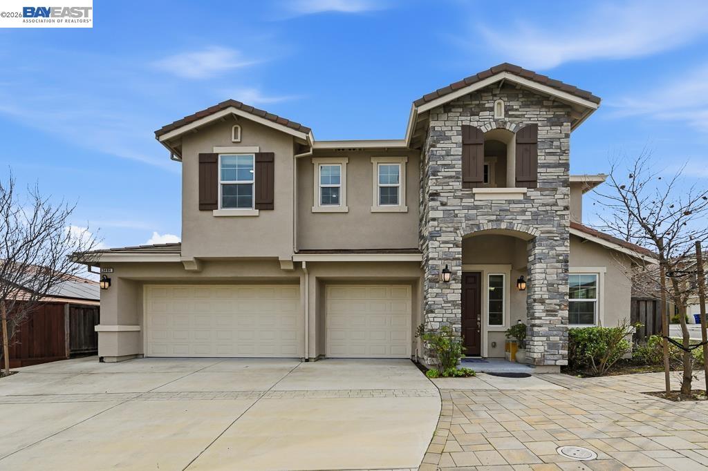 Front Image Thumbnail for BE41122378