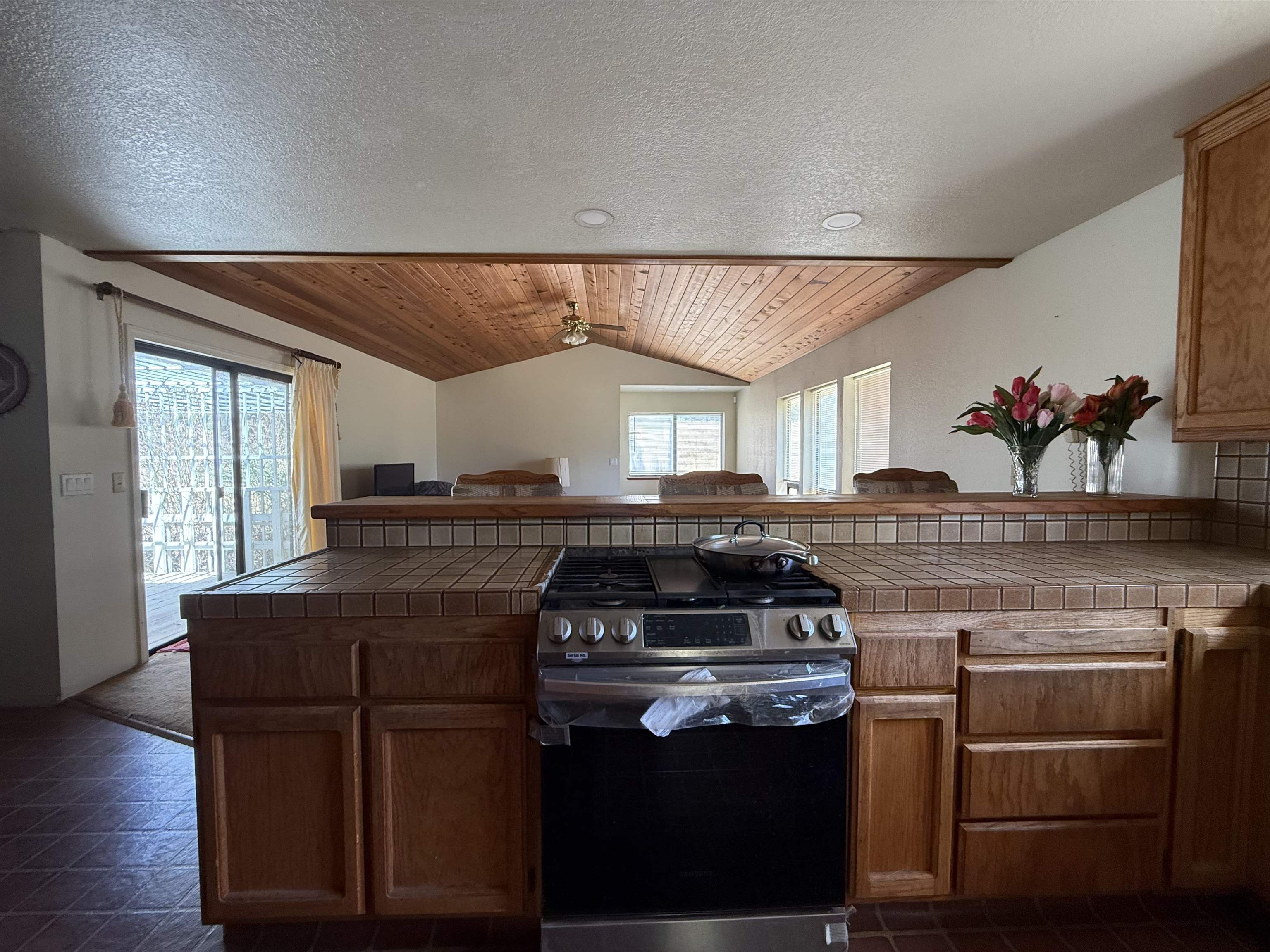 Detail Gallery Image 7 of 35 For 5893 Fruitland Rd, Marysville,  CA 95901 - 3 Beds | 2 Baths