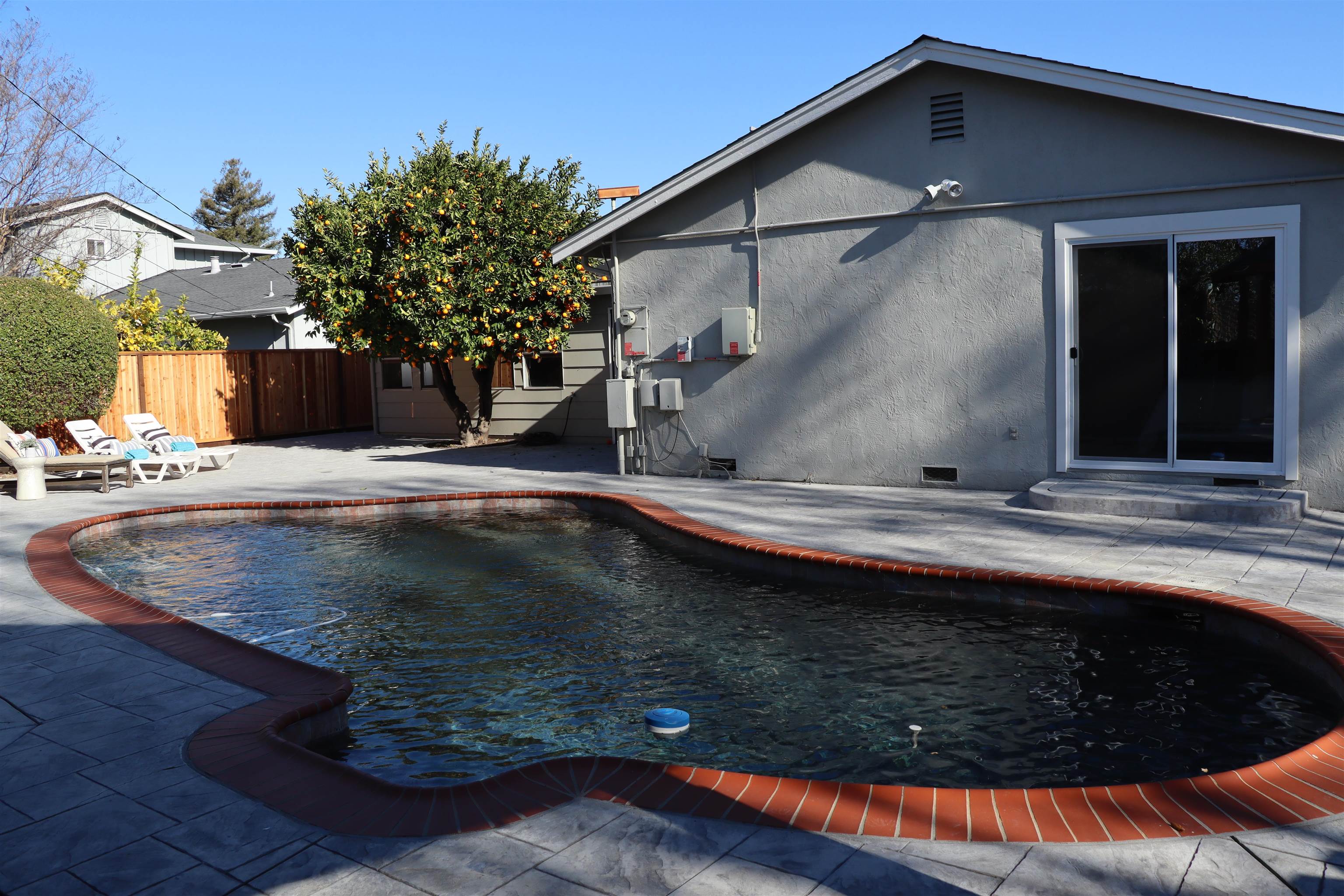 Detail Gallery Image 25 of 32 For 4360 Satinwood Dr, Concord,  CA 94521 - 4 Beds | 2 Baths