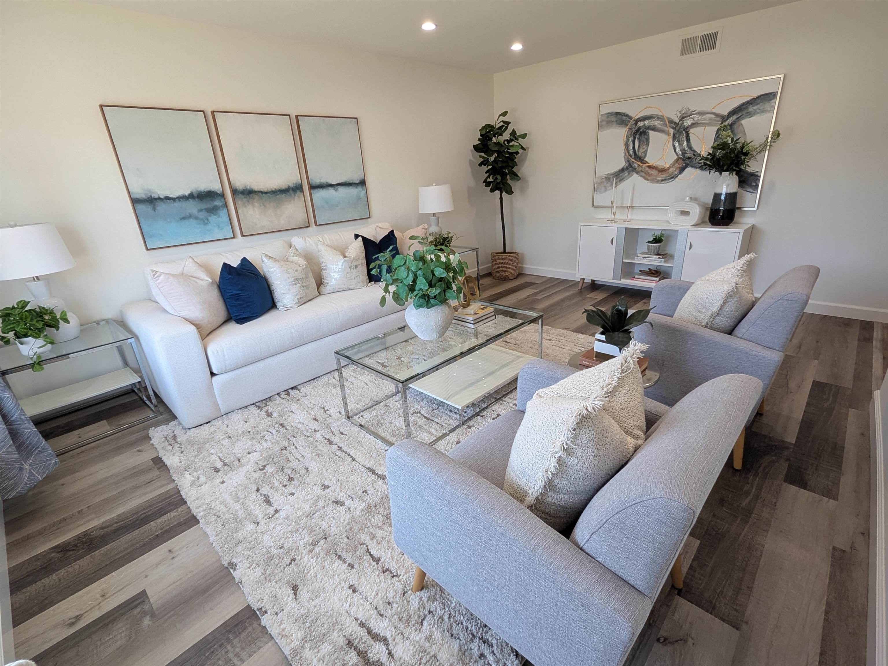 Detail Gallery Image 7 of 32 For 4360 Satinwood Dr, Concord,  CA 94521 - 4 Beds | 2 Baths