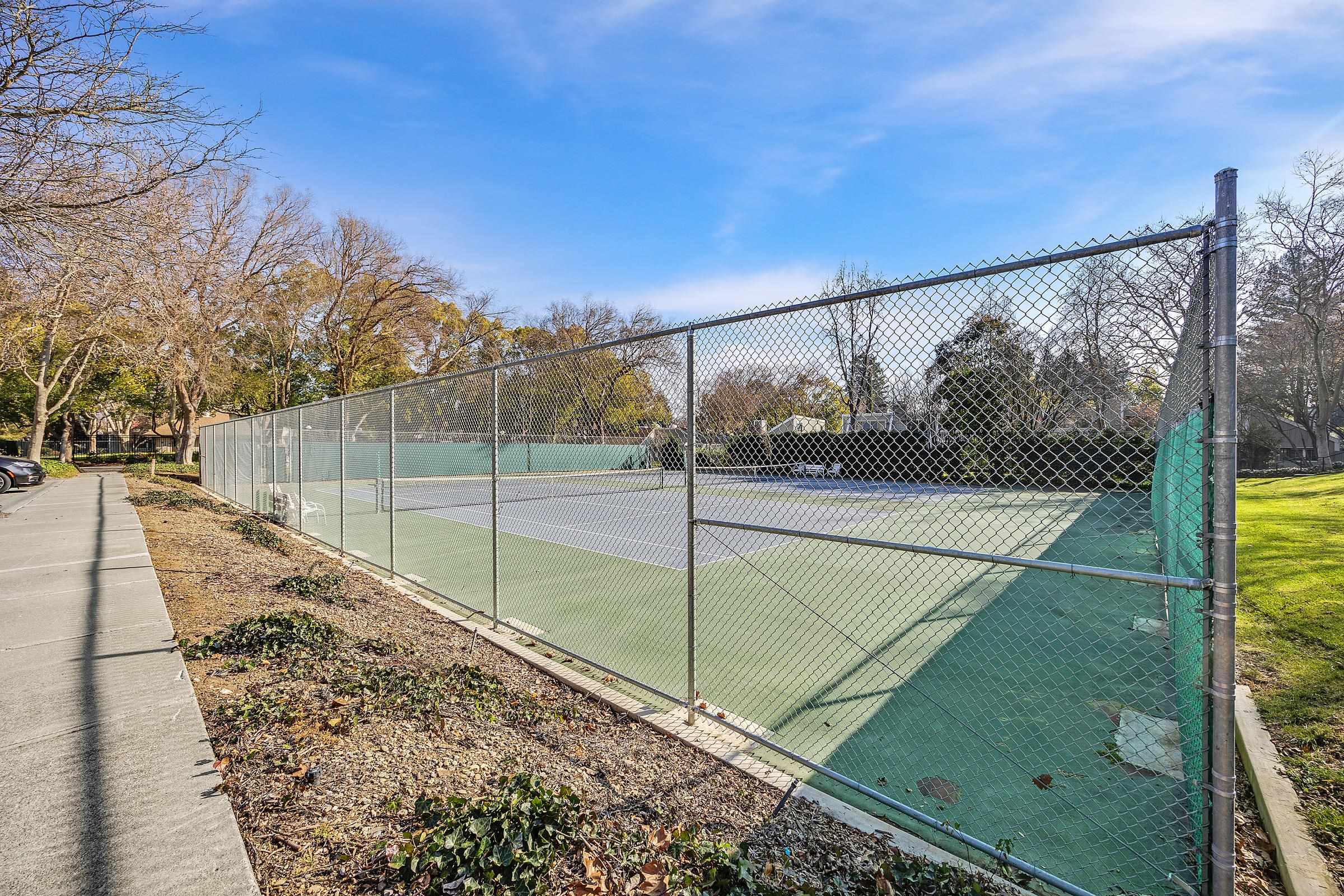 Detail Gallery Image 39 of 40 For 7551 Maywood Dr, Pleasanton,  CA 94588 - 3 Beds | 2/1 Baths