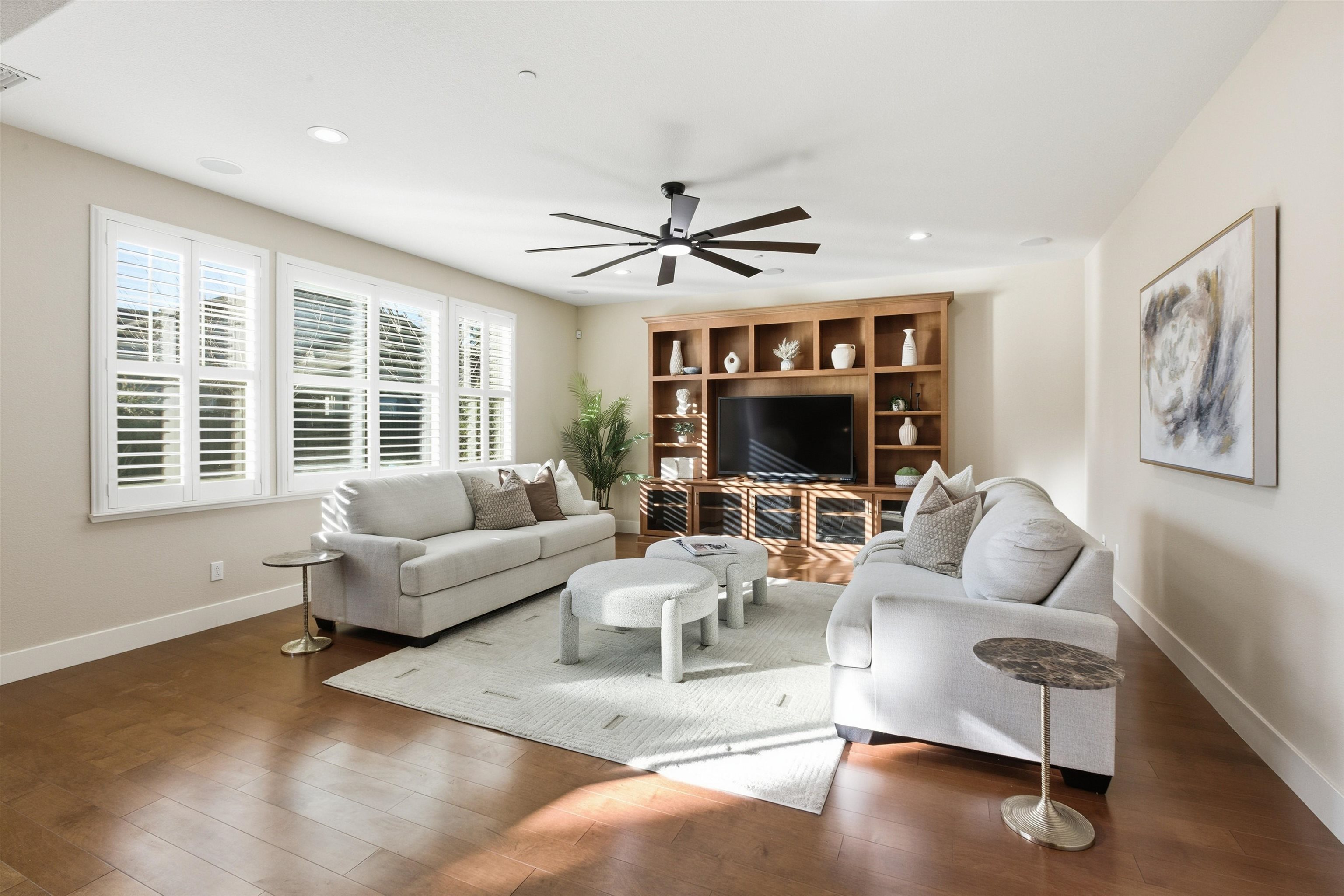 Detail Gallery Image 13 of 47 For 5408 Stockton Loop, Livermore,  CA 94550 - 5 Beds | 3 Baths