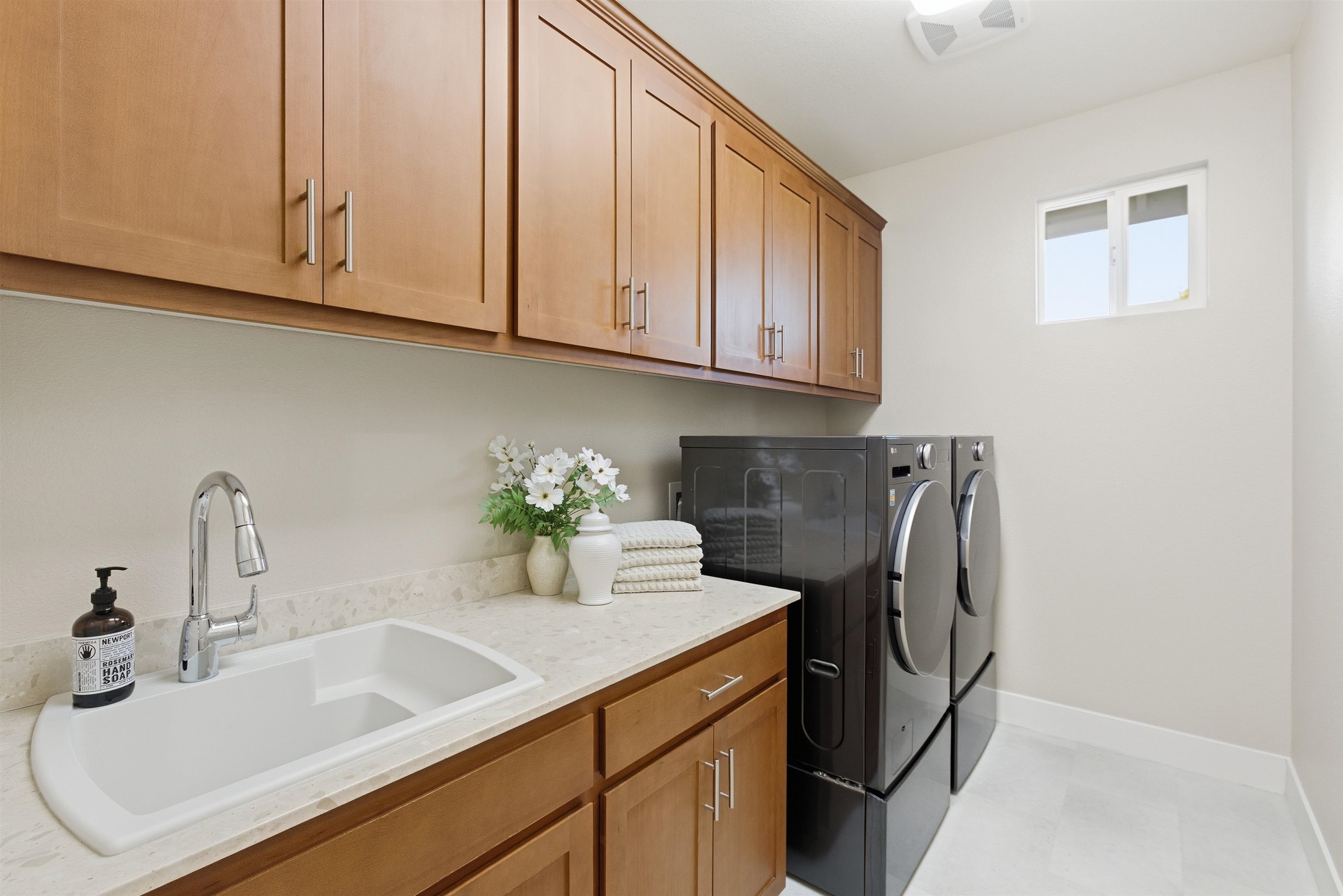 Detail Gallery Image 26 of 47 For 5408 Stockton Loop, Livermore,  CA 94550 - 5 Beds | 3 Baths