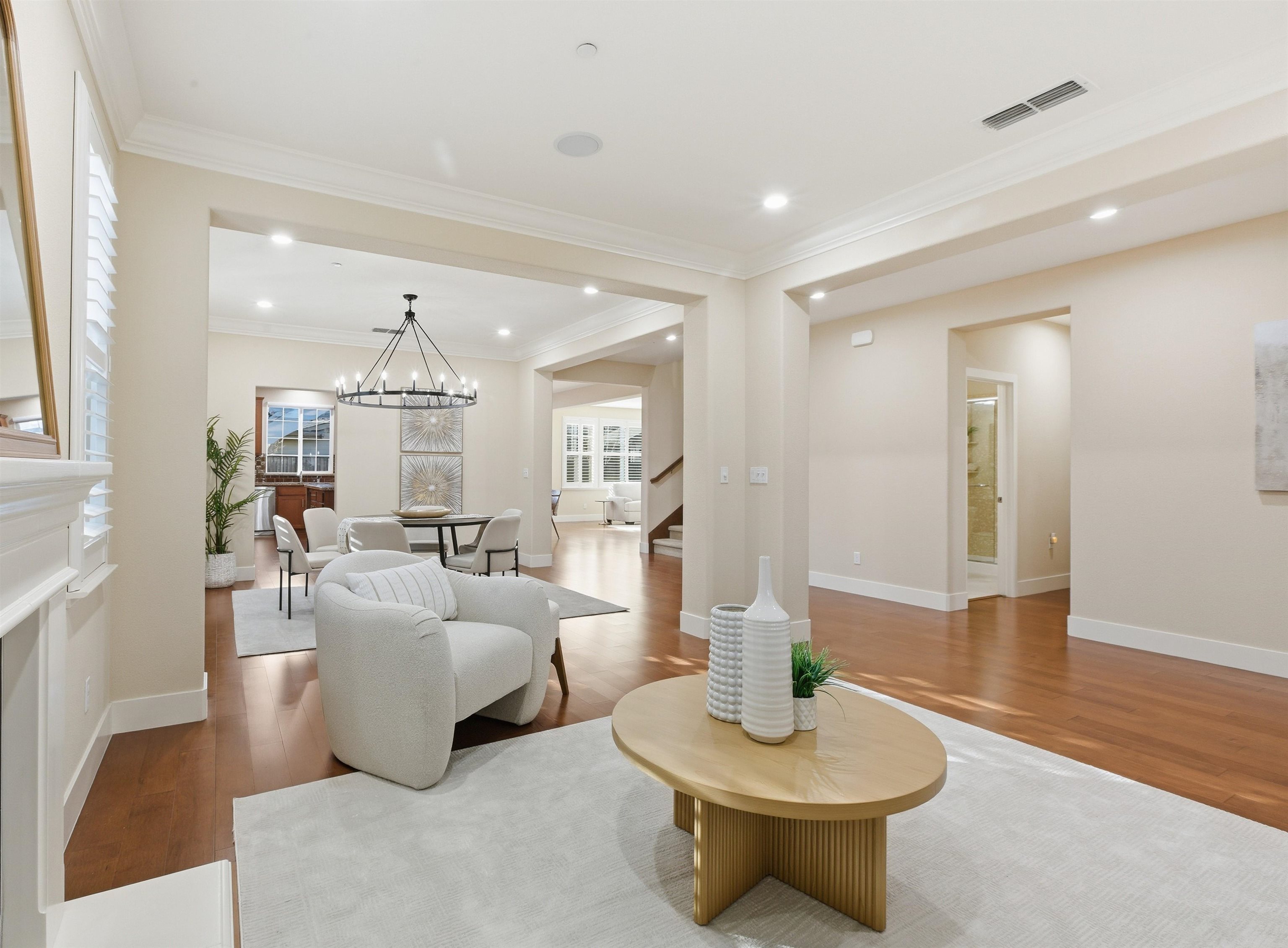 Detail Gallery Image 4 of 47 For 5408 Stockton Loop, Livermore,  CA 94550 - 5 Beds | 3 Baths