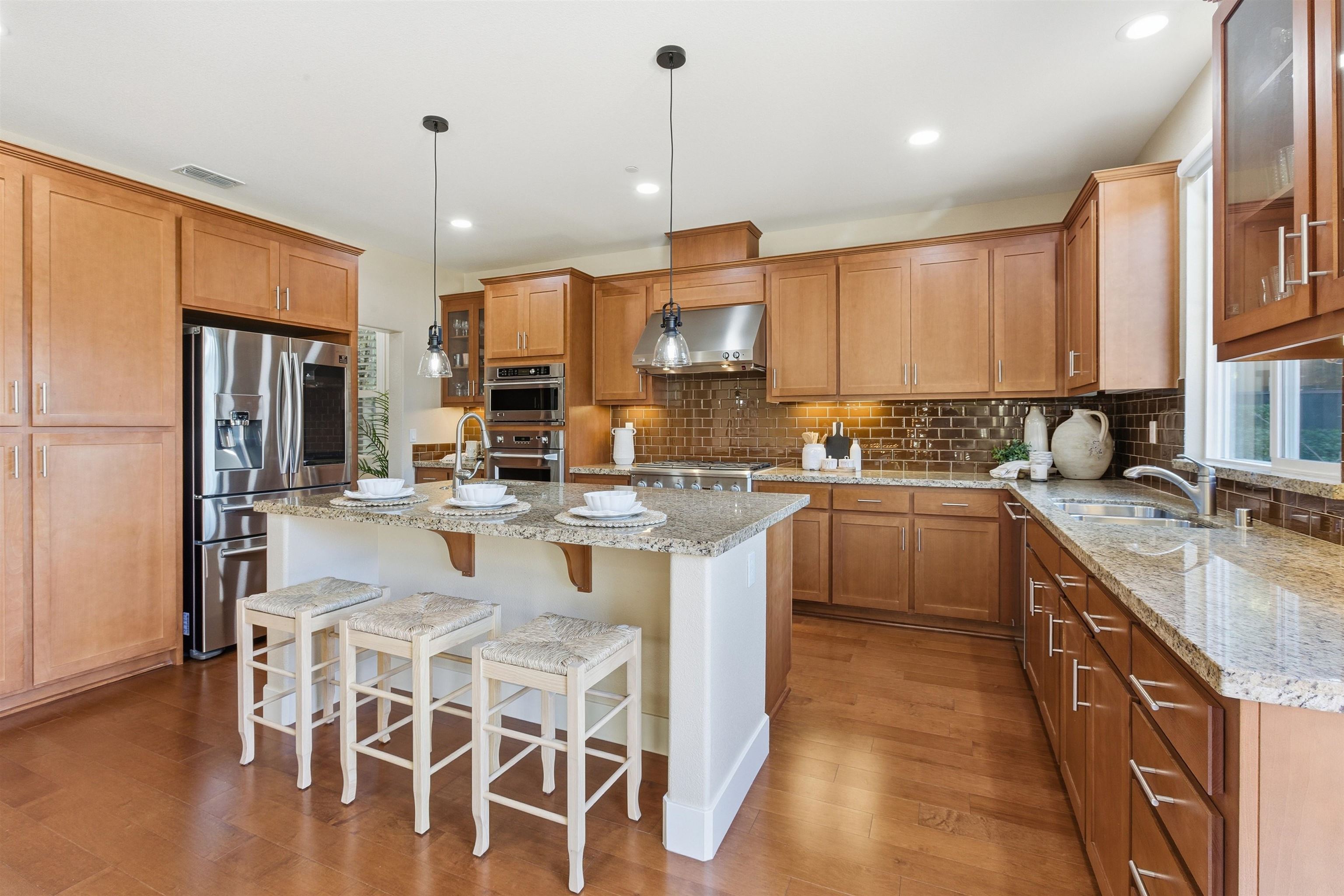 Detail Gallery Image 8 of 47 For 5408 Stockton Loop, Livermore,  CA 94550 - 5 Beds | 3 Baths