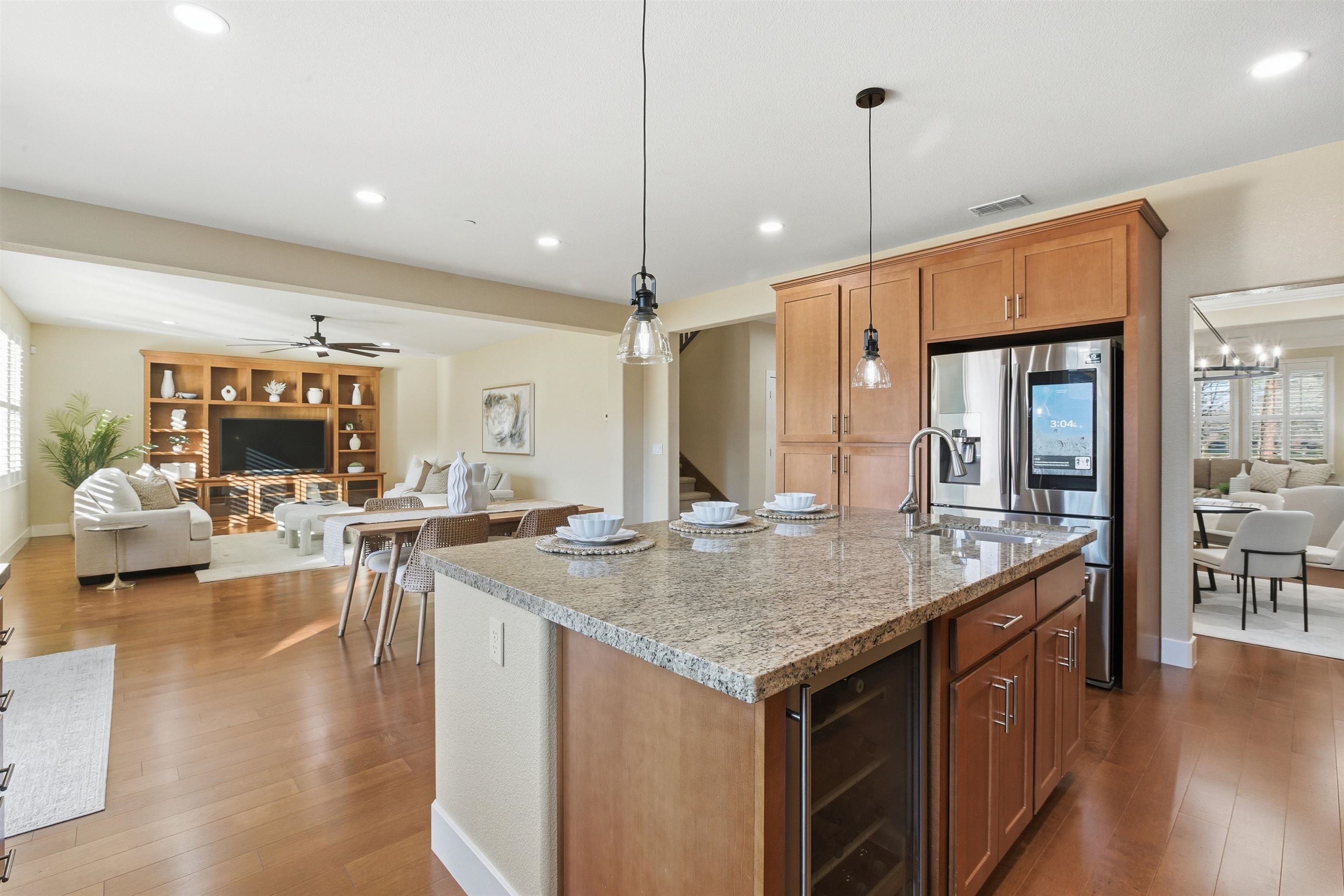 Detail Gallery Image 10 of 47 For 5408 Stockton Loop, Livermore,  CA 94550 - 5 Beds | 3 Baths