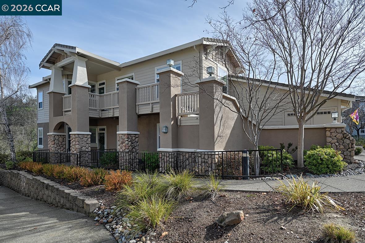 Photo #2: 41122384 Listing: Photo #2