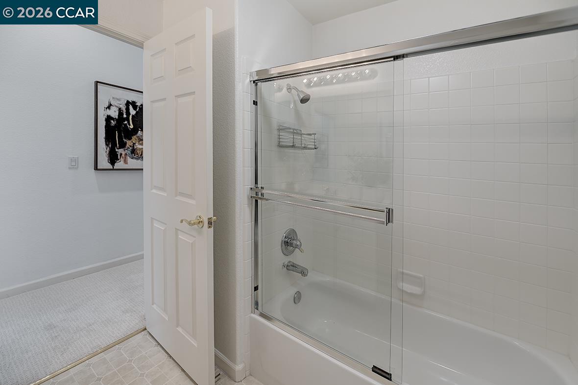 Photo #43: 41122384 Listing: Photo #43