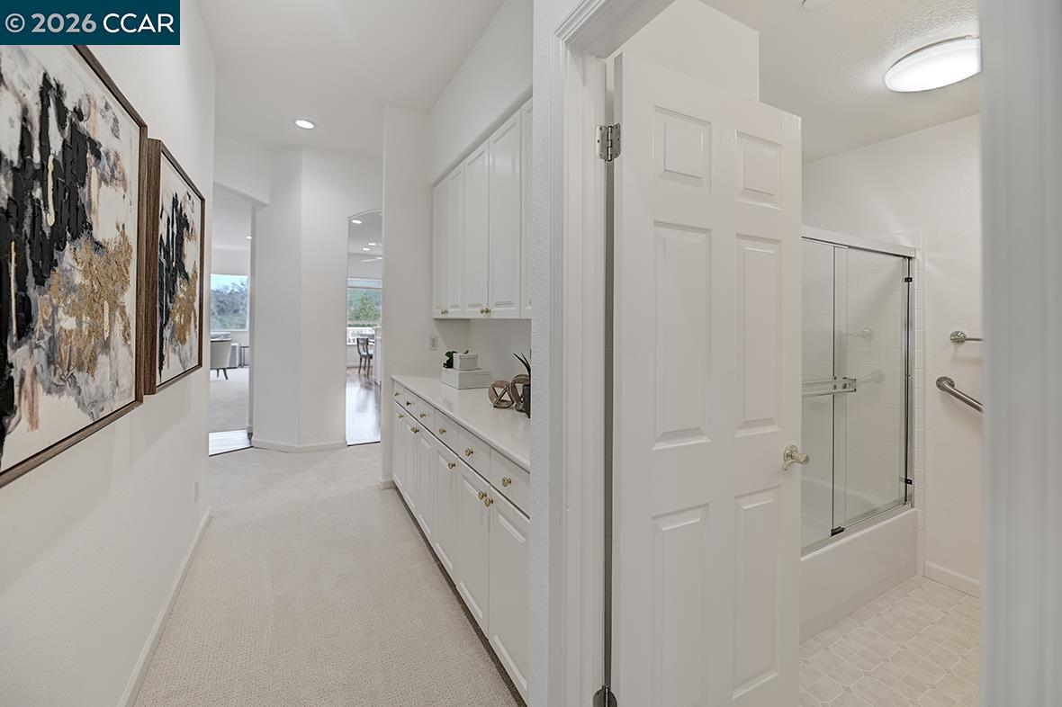 Photo #44: 41122384 Listing: Photo #44