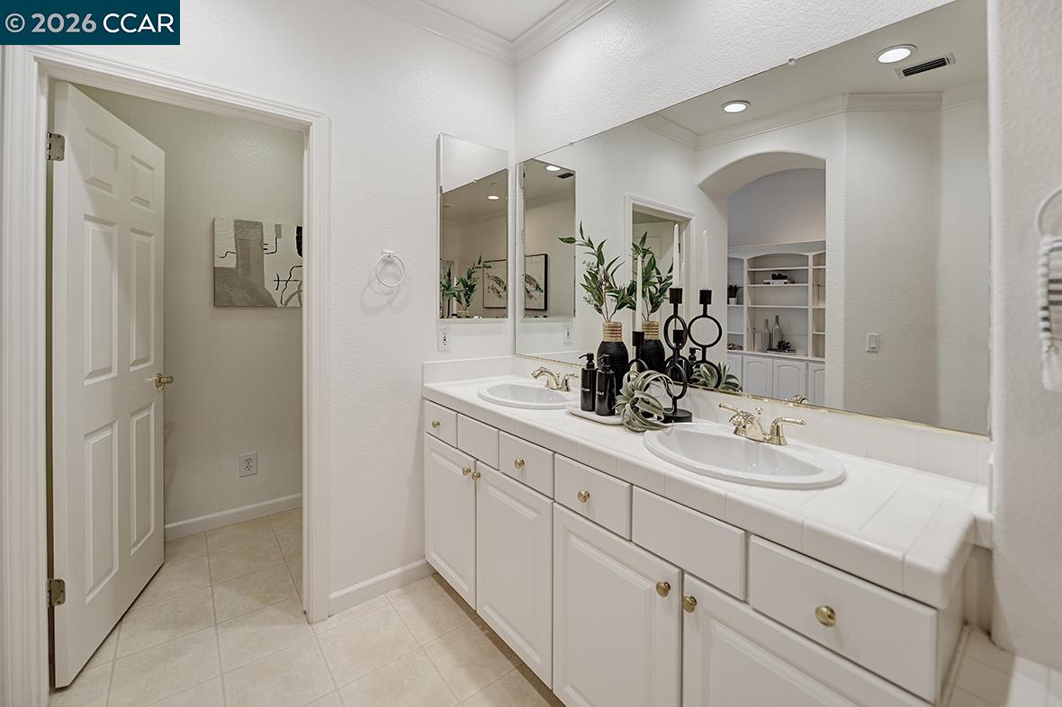 Photo #54: 41122384 Listing: Photo #54