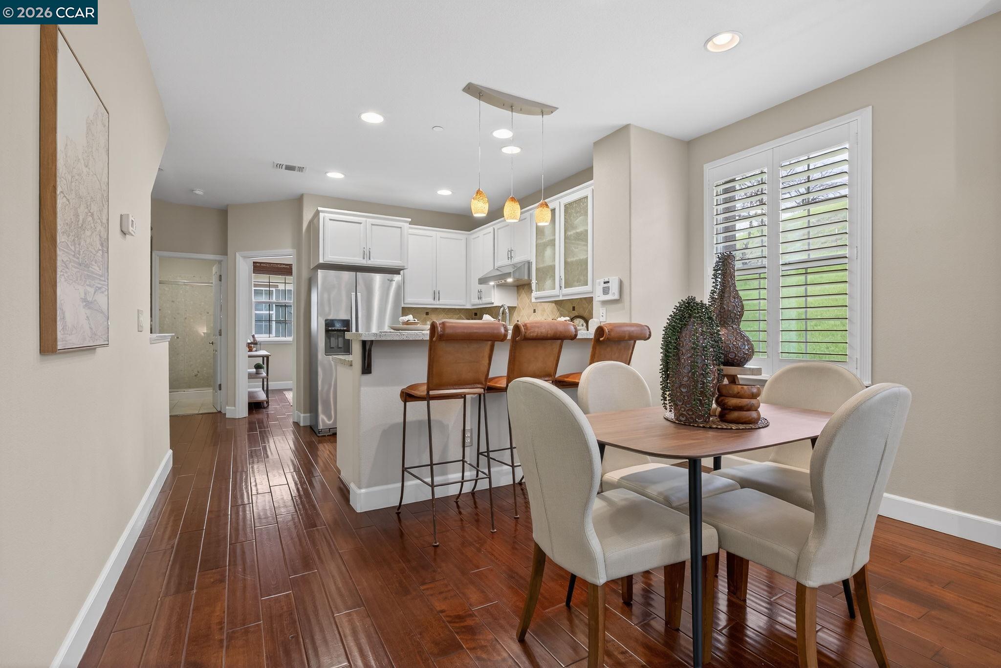 Photo #12: 41122385 Listing: Photo #12