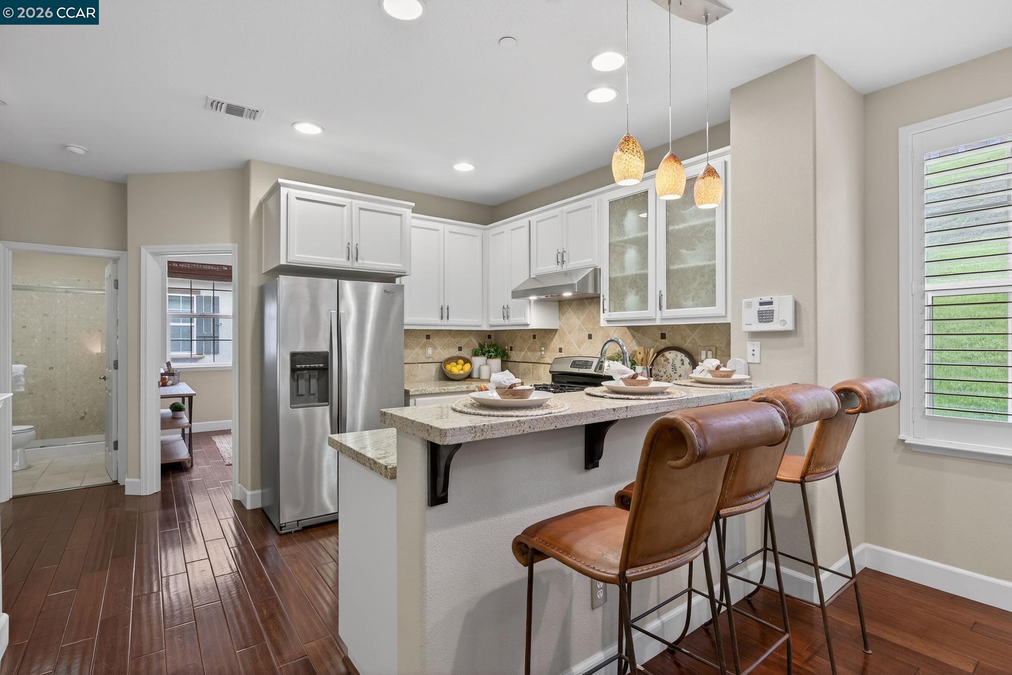 Photo #16: 41122385 Listing: Photo #16