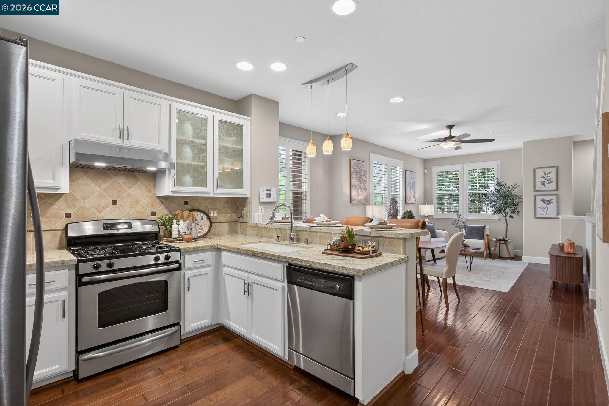 Photo #17: 41122385 Listing: Photo #17