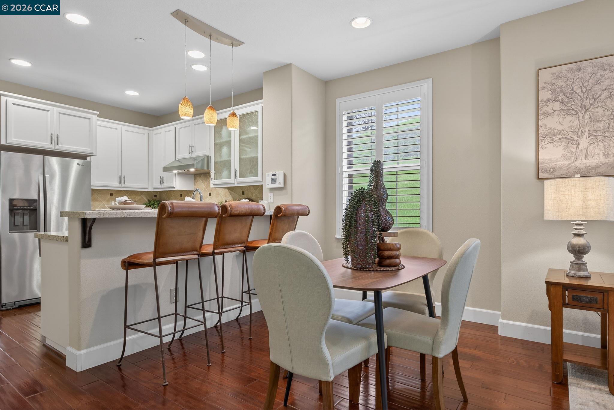 Photo #8: 41122385 Listing: Photo #8