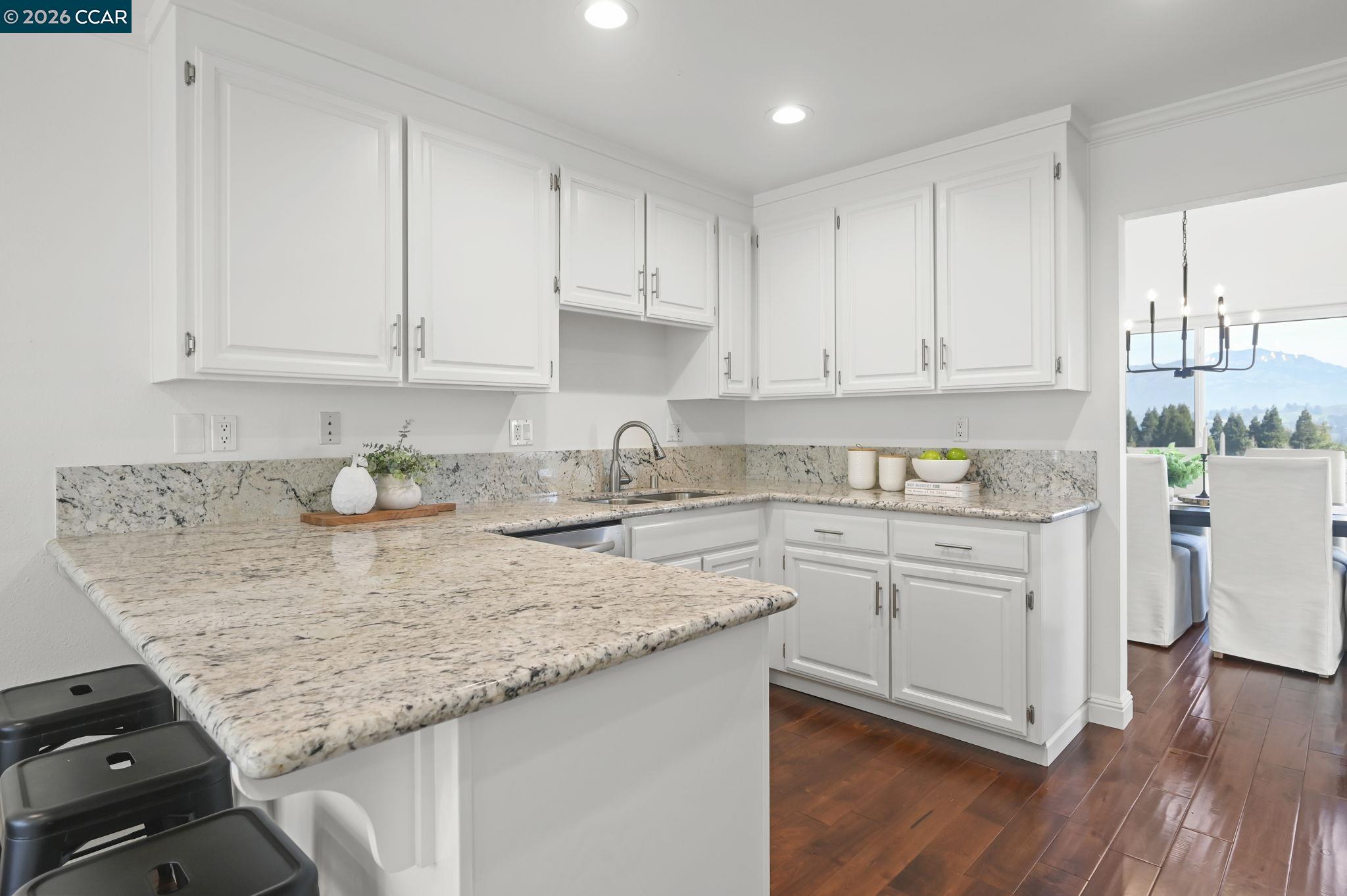 Detail Gallery Image 16 of 53 For 1819 Mockingbird Pl, Danville,  CA 94526 - 4 Beds | 2/1 Baths