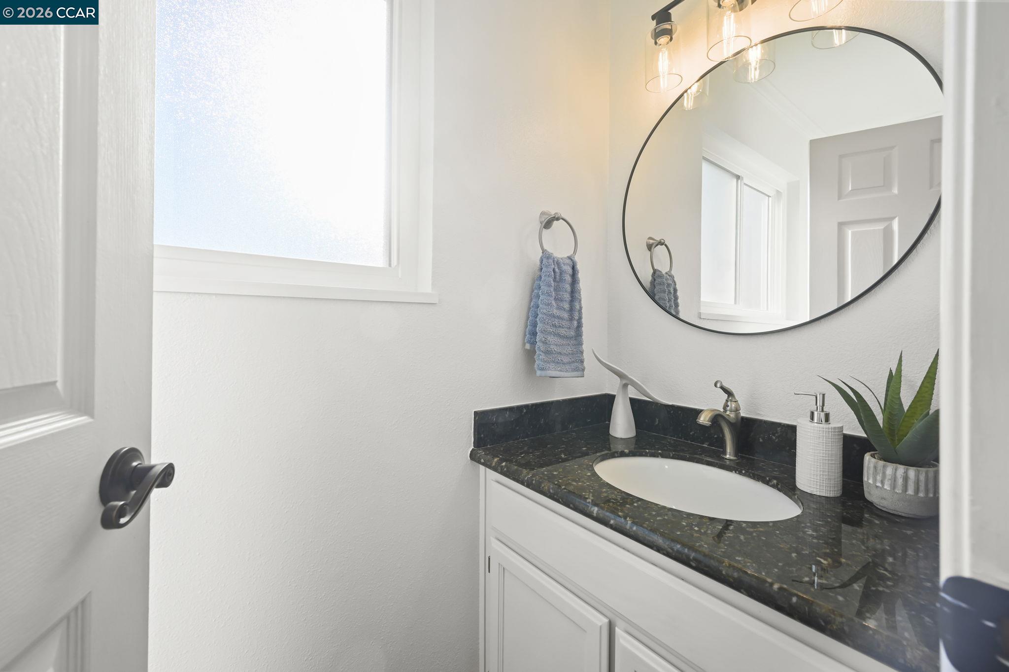 Detail Gallery Image 22 of 53 For 1819 Mockingbird Pl, Danville,  CA 94526 - 4 Beds | 2/1 Baths