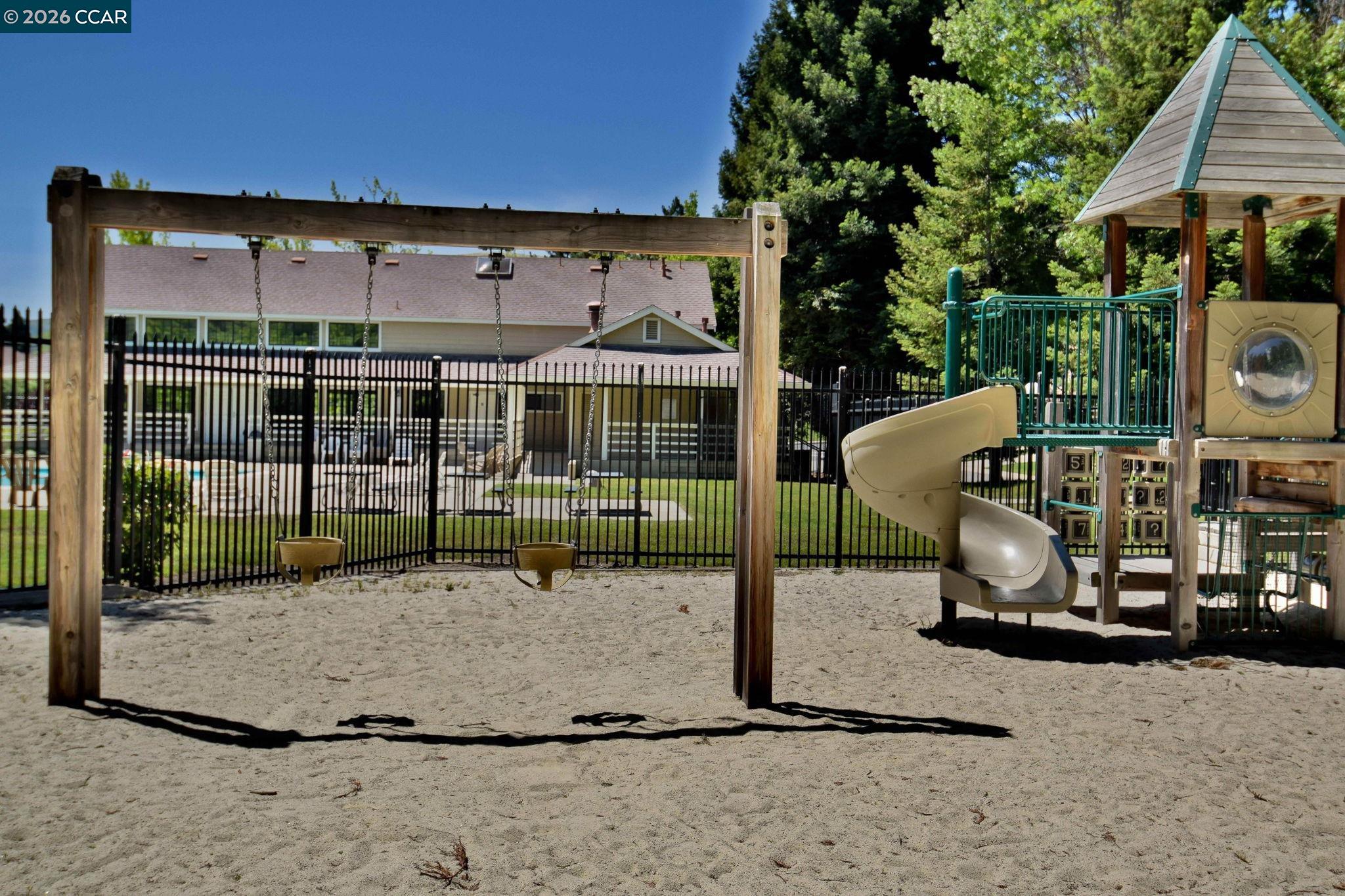 Detail Gallery Image 48 of 53 For 1819 Mockingbird Pl, Danville,  CA 94526 - 4 Beds | 2/1 Baths