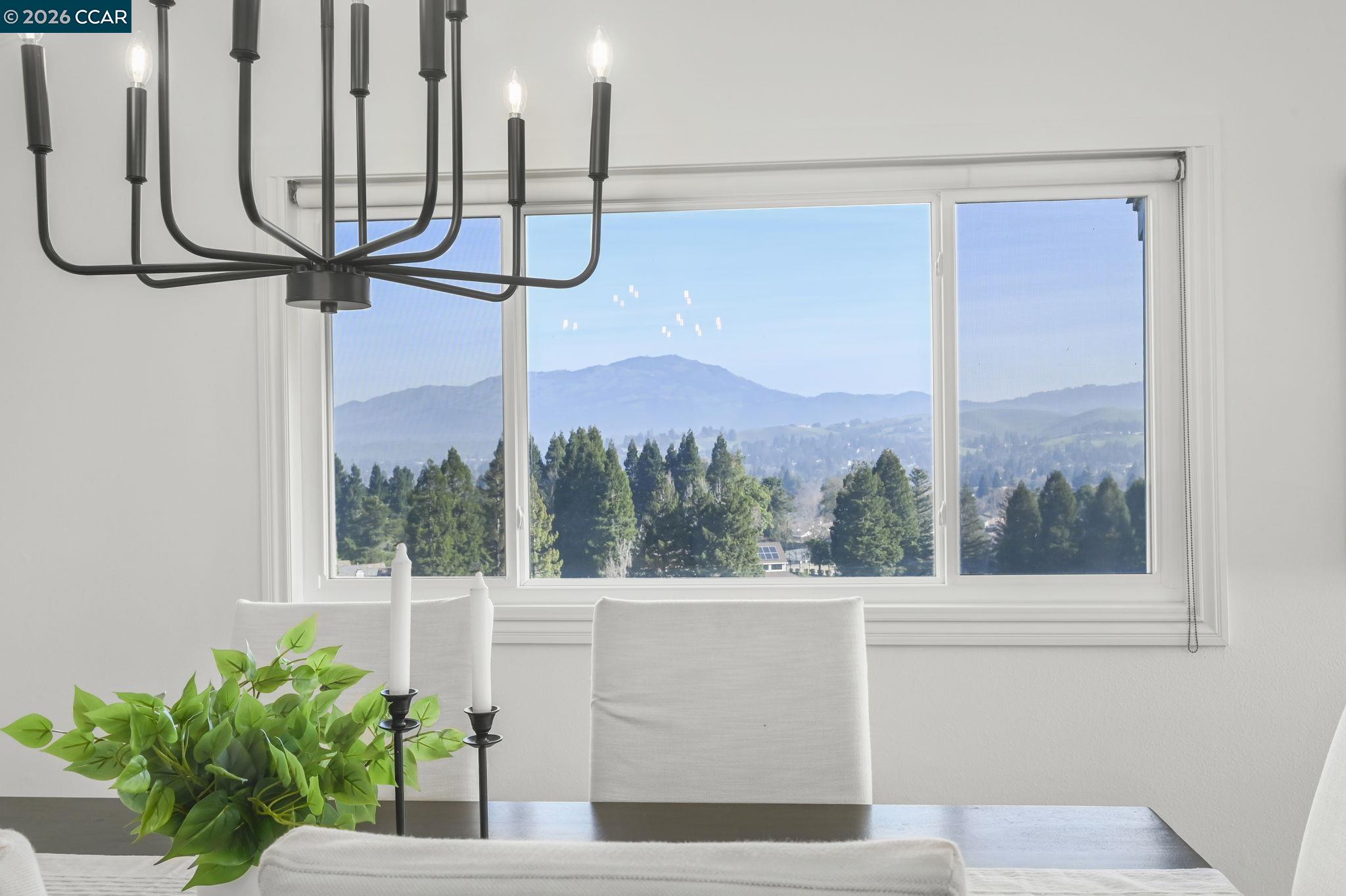 Detail Gallery Image 9 of 53 For 1819 Mockingbird Pl, Danville,  CA 94526 - 4 Beds | 2/1 Baths