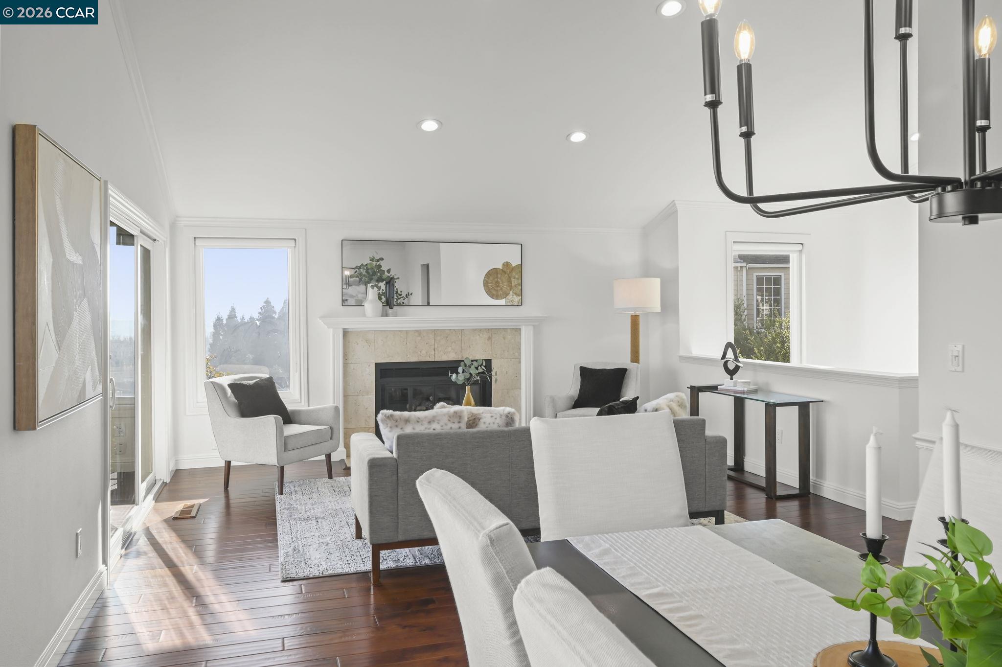 Detail Gallery Image 10 of 53 For 1819 Mockingbird Pl, Danville,  CA 94526 - 4 Beds | 2/1 Baths