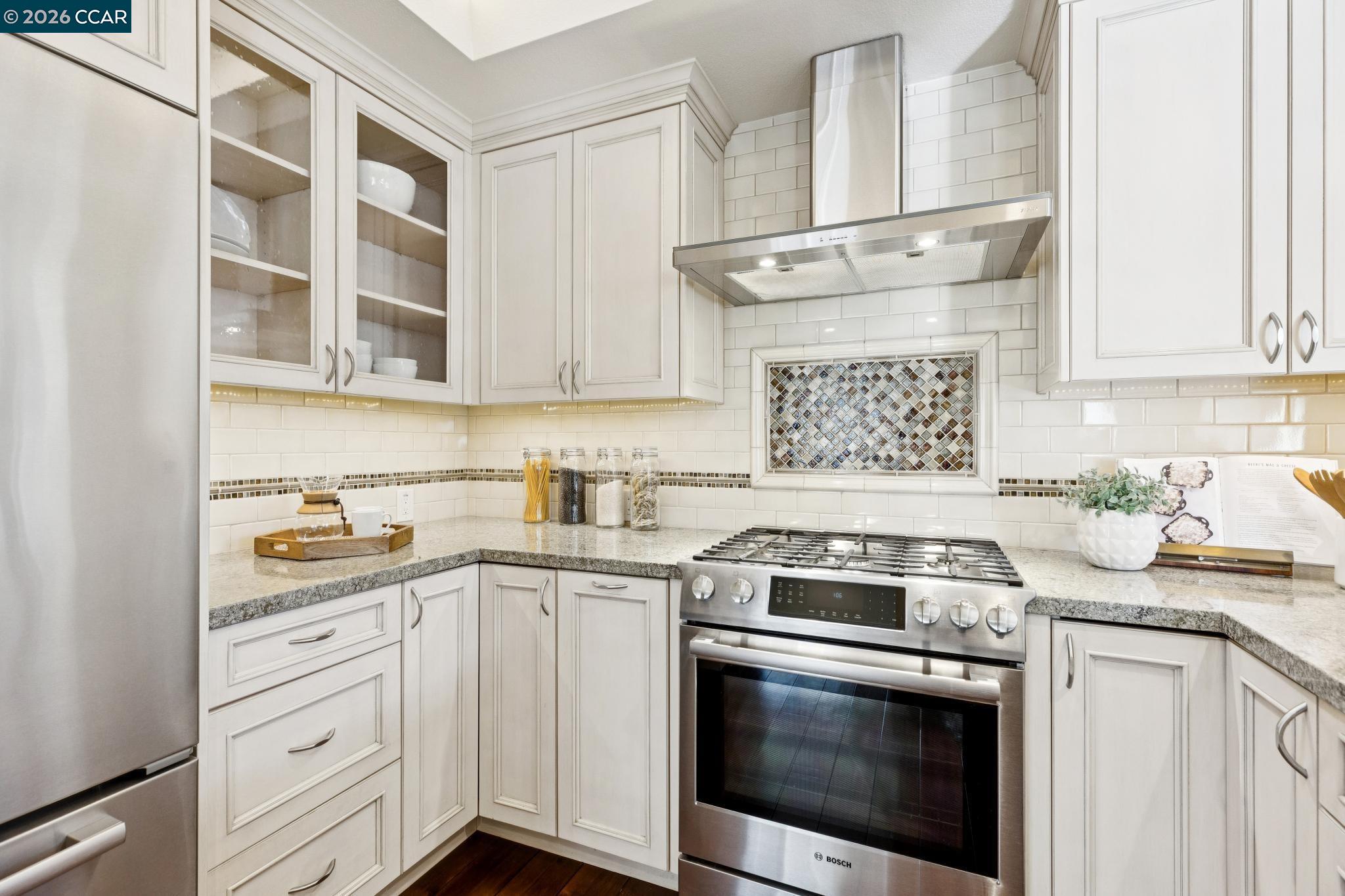 Photo #14: 41122387 Listing: Photo #14