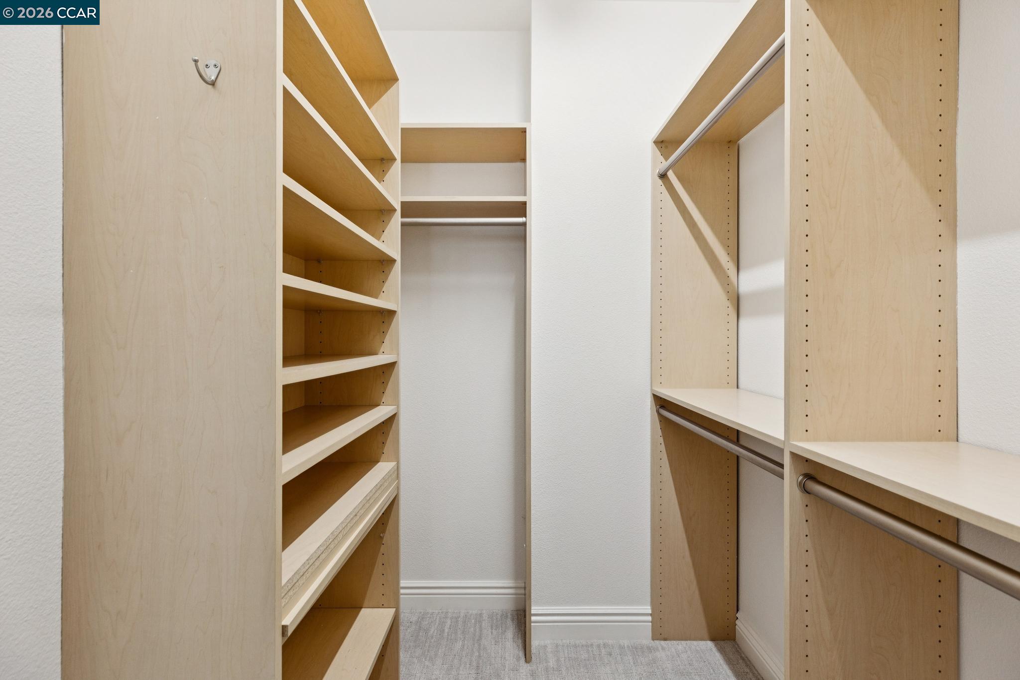 Photo #23: 41122387 Listing: Photo #23