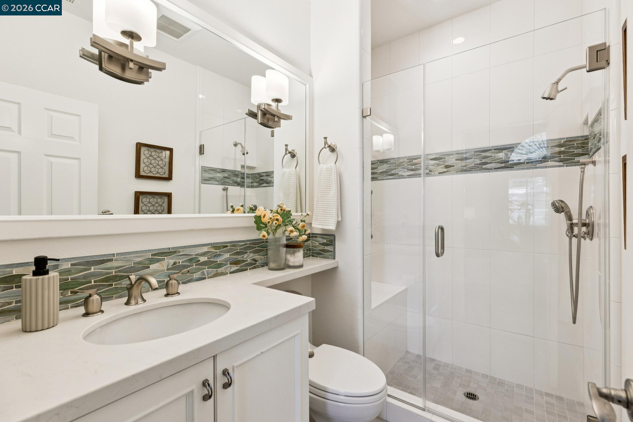 Photo #24: 41122387 Listing: Photo #24