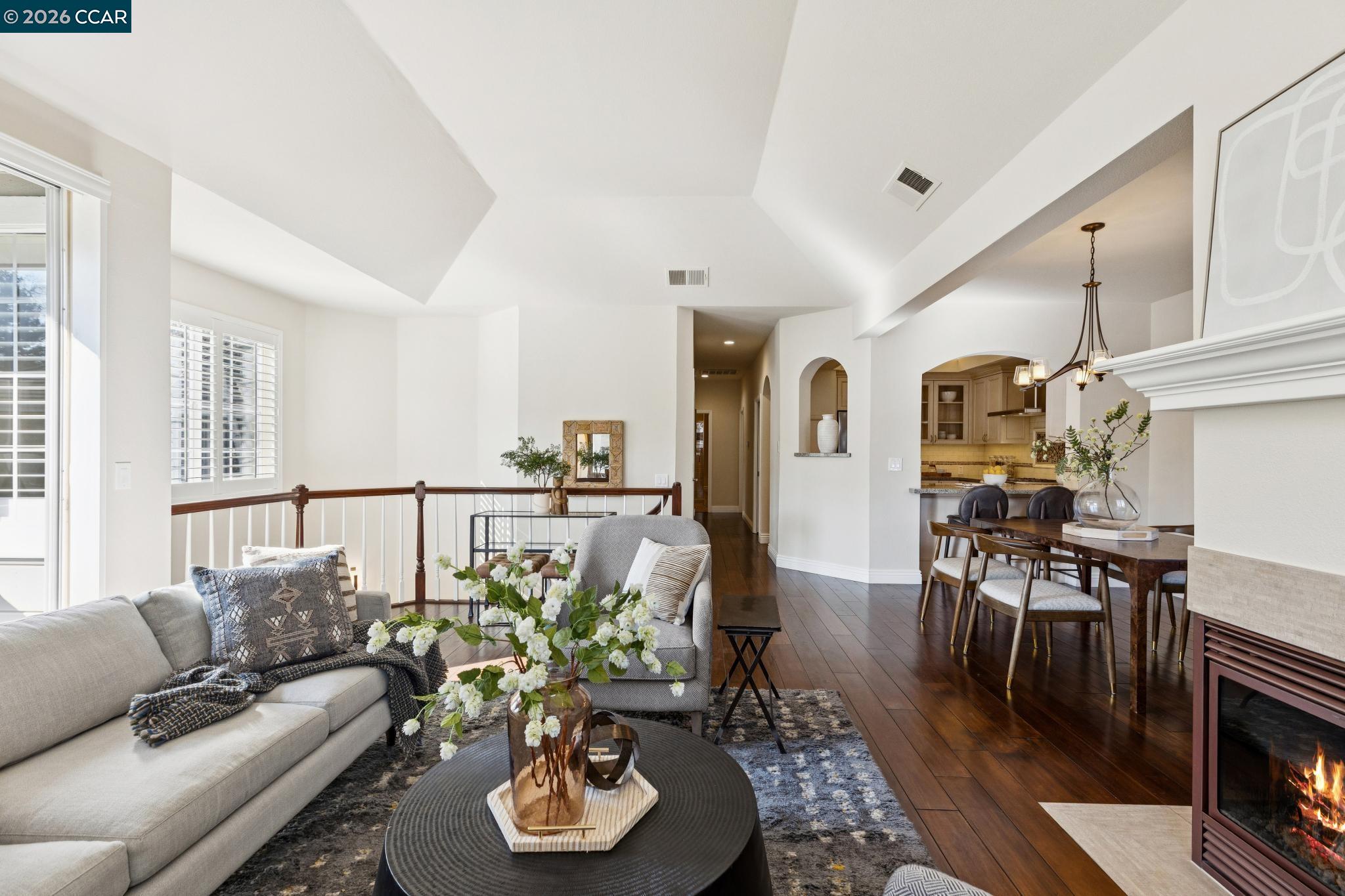 Photo #8: 41122387 Listing: Photo #8