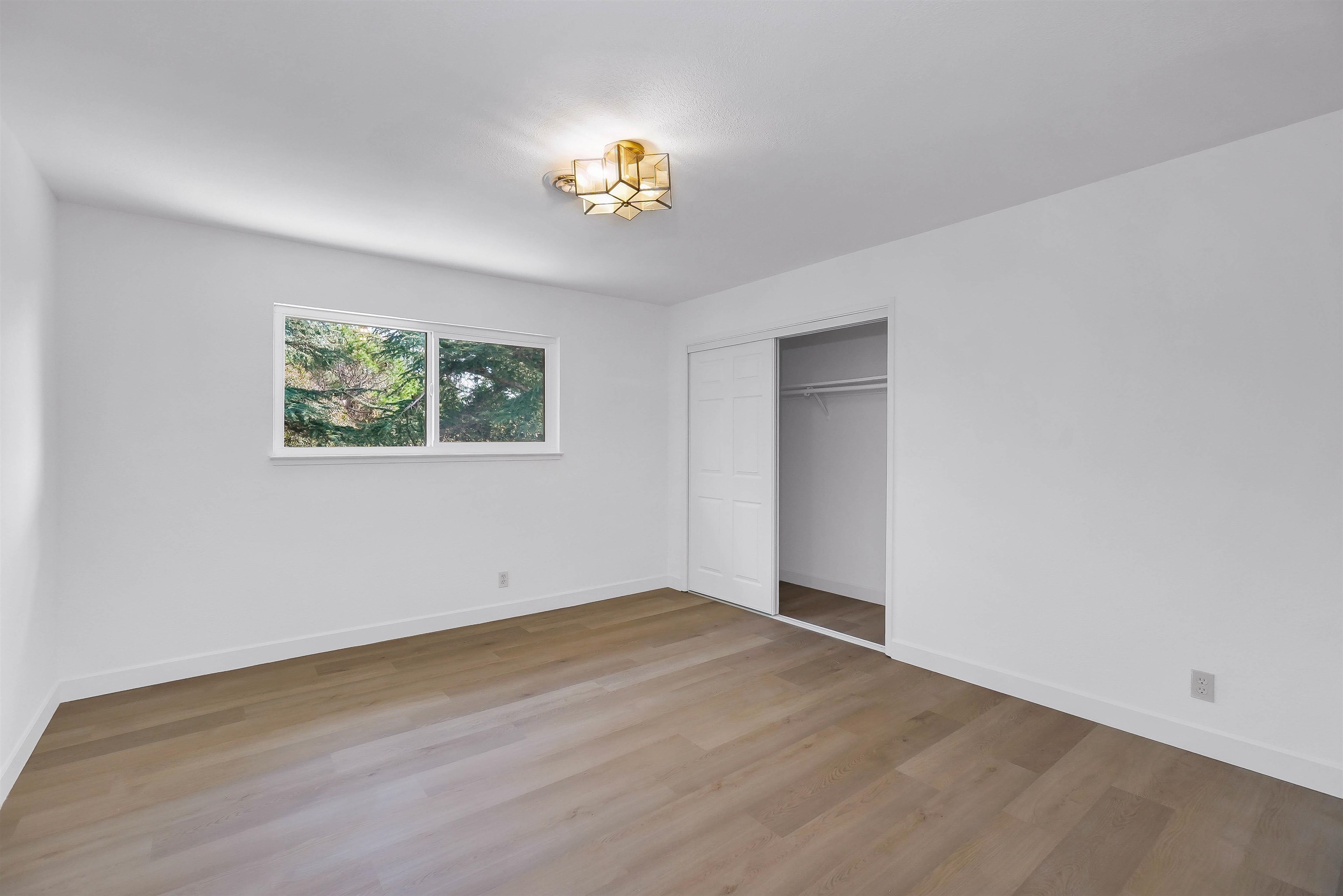 Detail Gallery Image 30 of 60 For 18286 Center St, Castro Valley,  CA 94546 - 4 Beds | 3 Baths