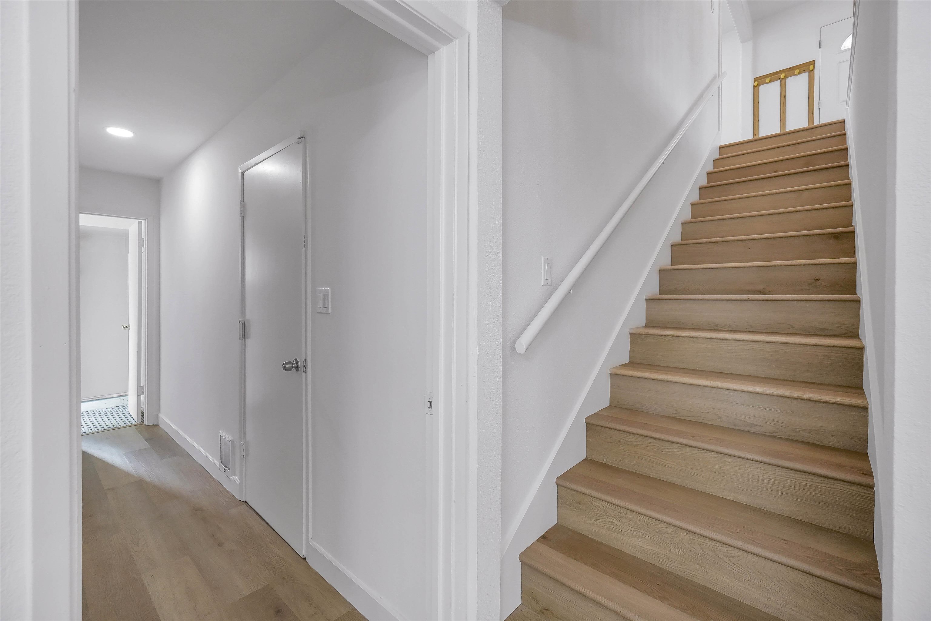 Detail Gallery Image 36 of 60 For 18286 Center St, Castro Valley,  CA 94546 - 4 Beds | 3 Baths