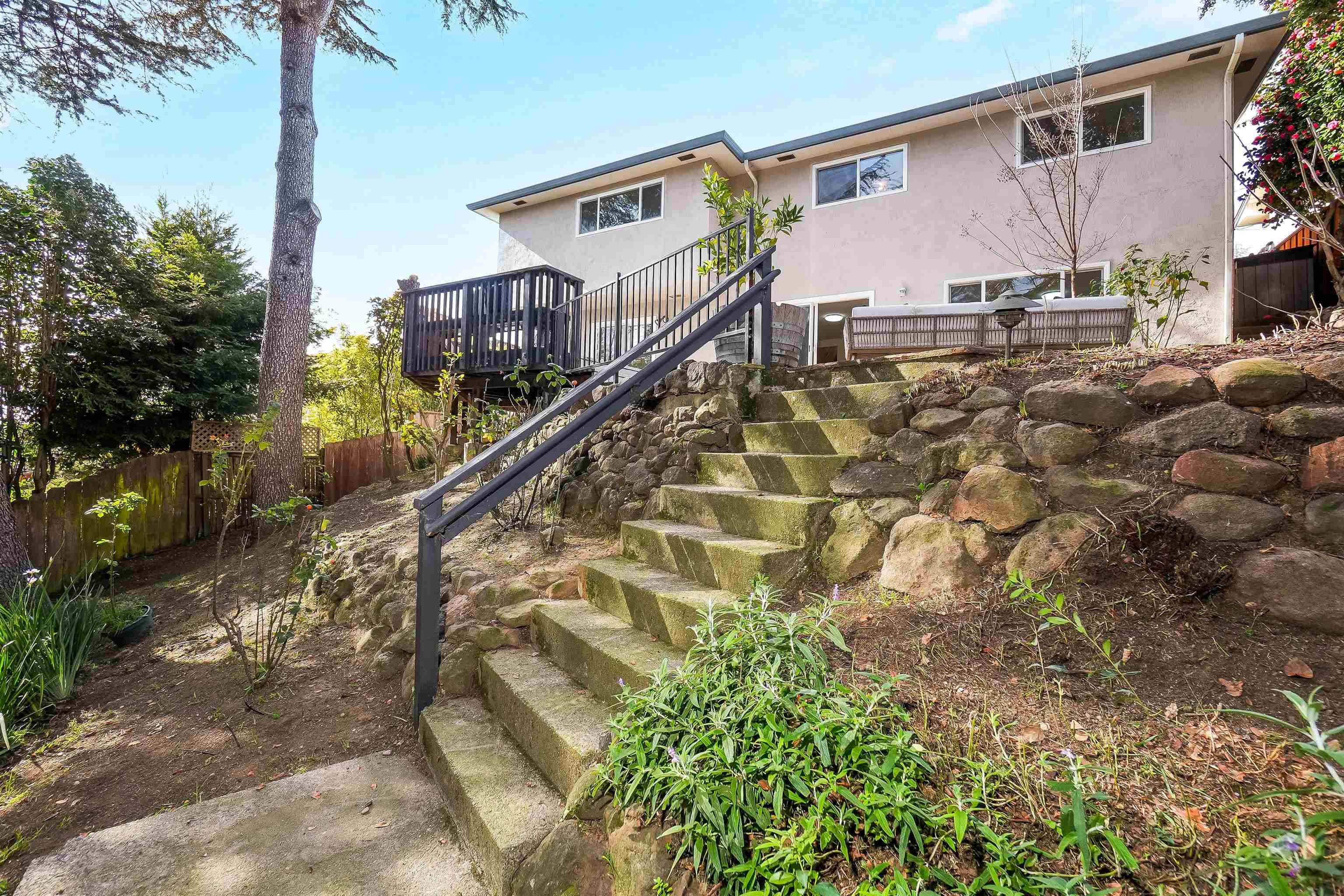 Detail Gallery Image 50 of 60 For 18286 Center St, Castro Valley,  CA 94546 - 4 Beds | 3 Baths